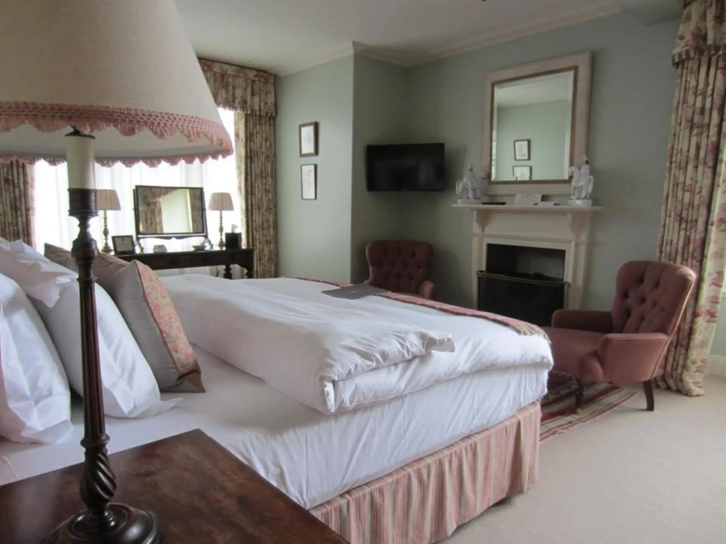 The Loch Lomond Arms Hotel