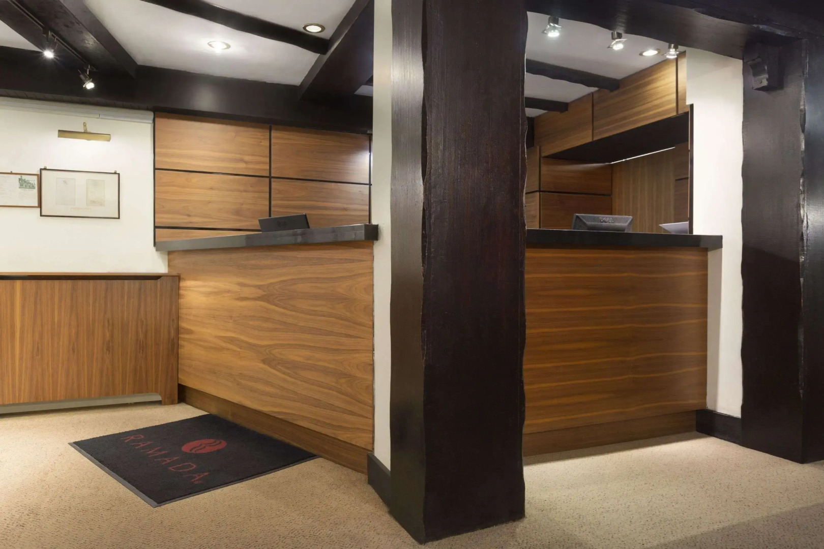 Ramada by Wyndham Crawley Gatwick