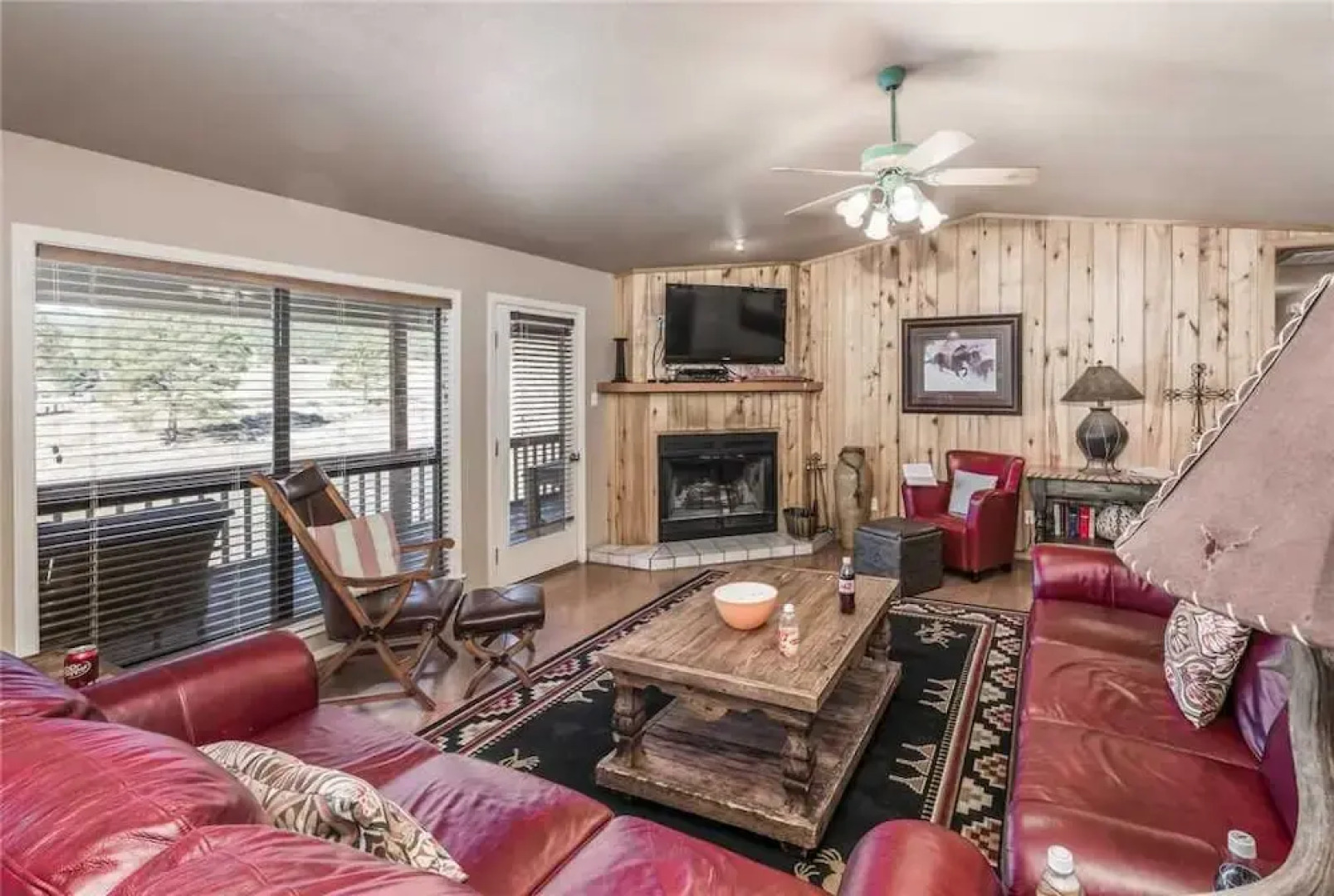 Bogie - Five Bedroom Cabin with Hot Tub