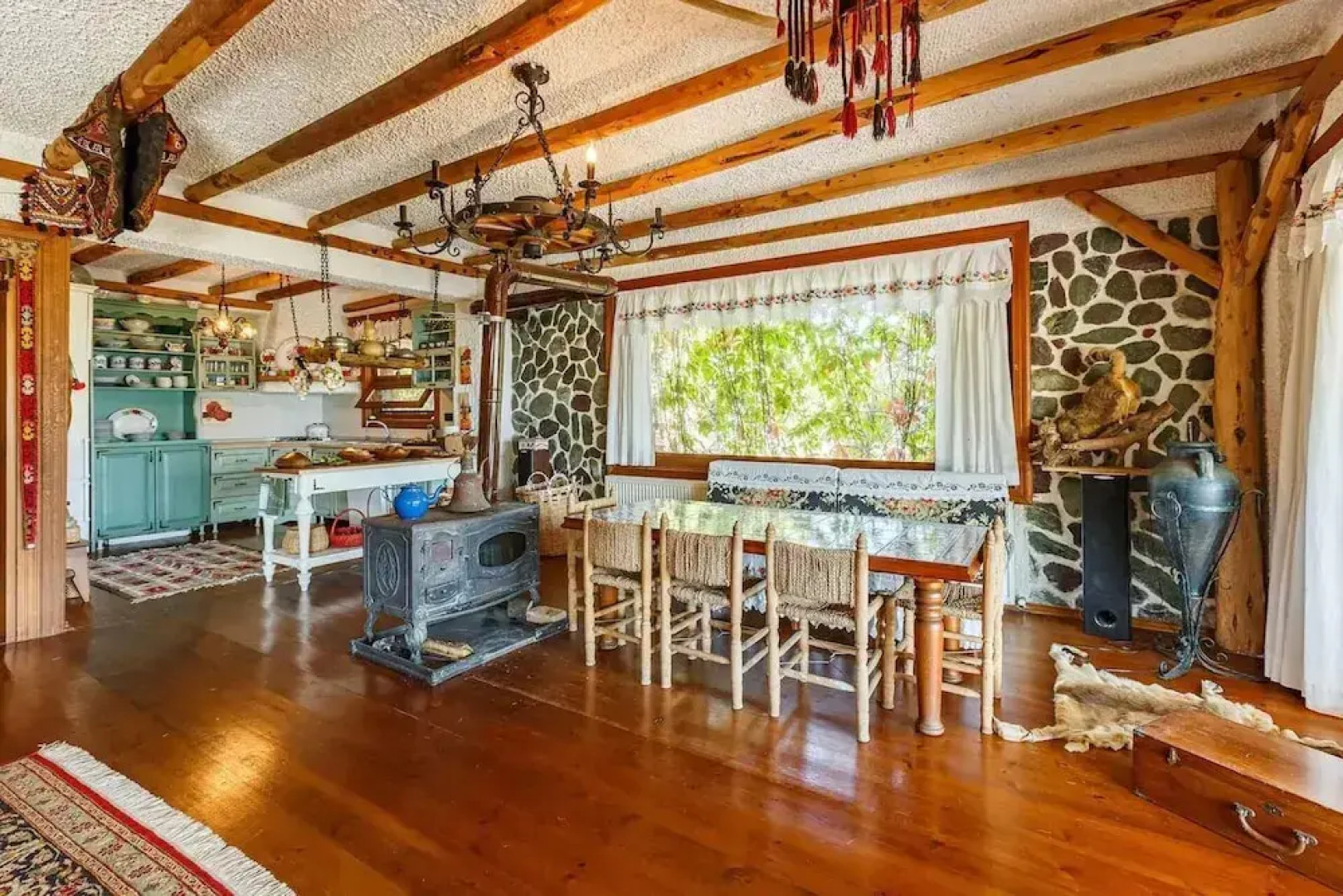 Lake Sapanca Breathtaking Private Villa Retreat