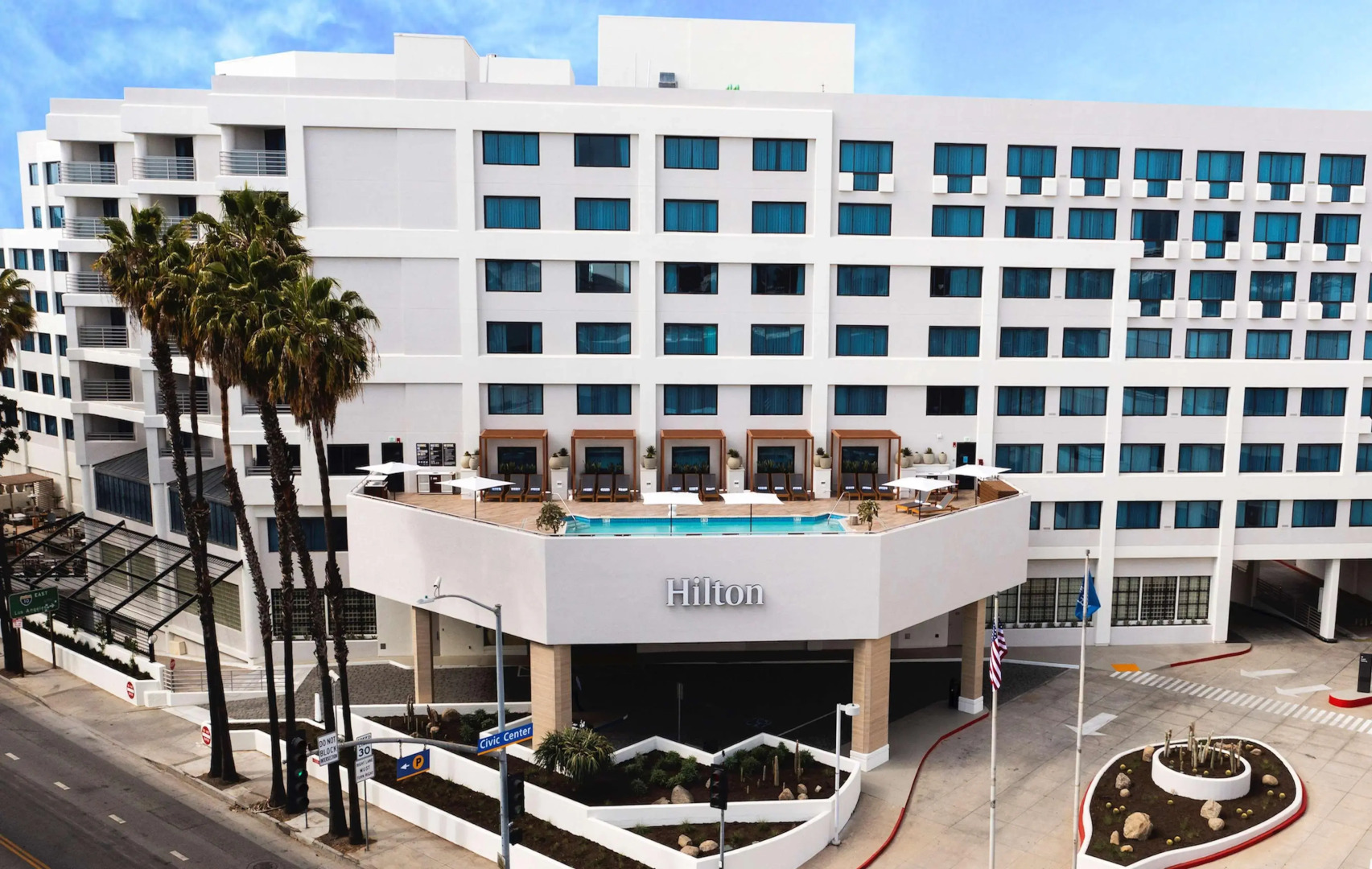 Hilton Santa Monica Hotel & Suites