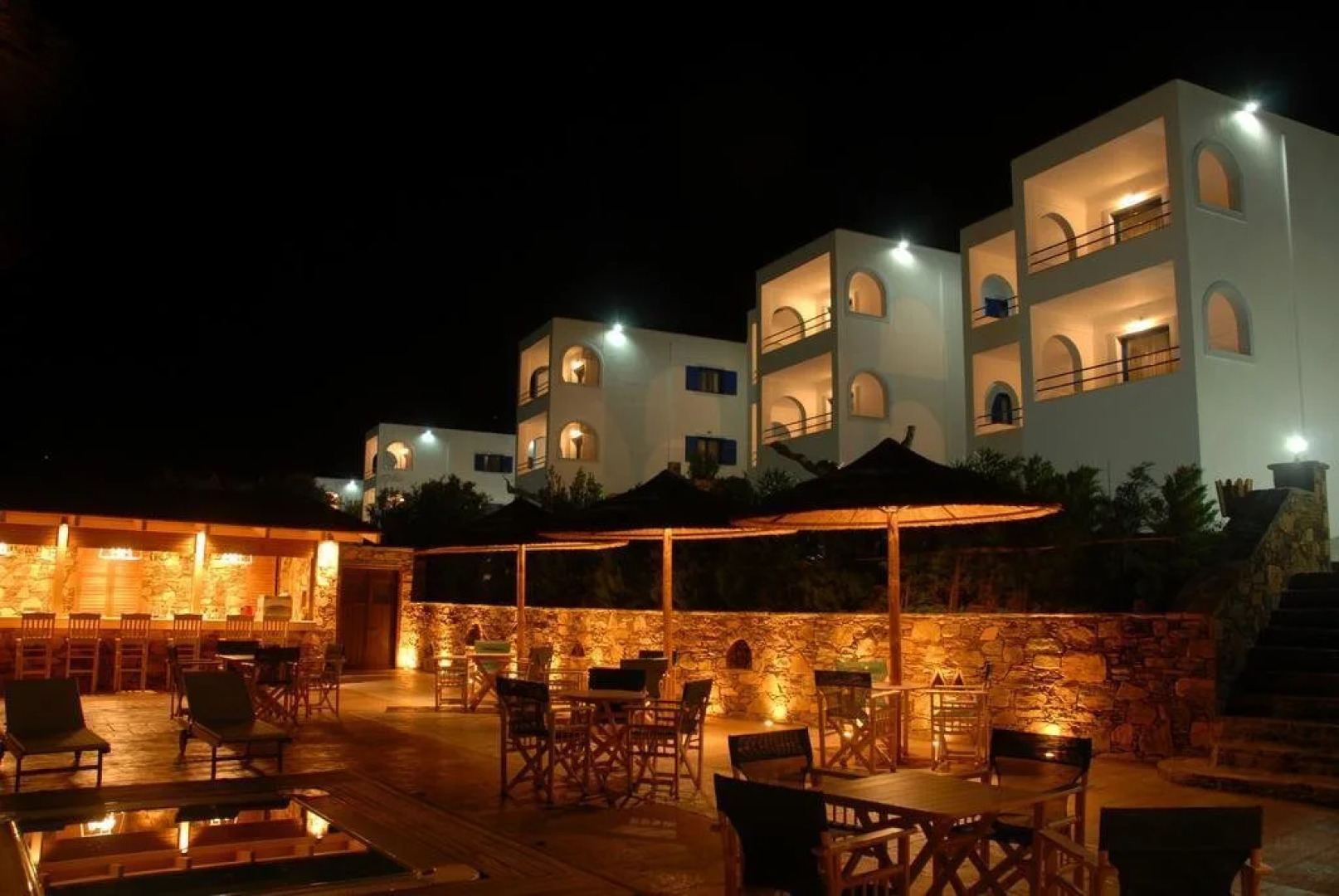 Alykes Hotel Apartments