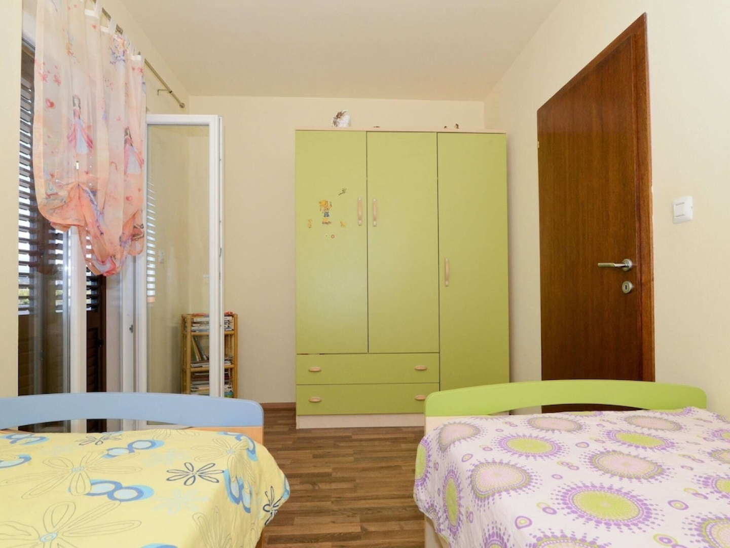 Spacious Apartment in Ljubac With Terrace