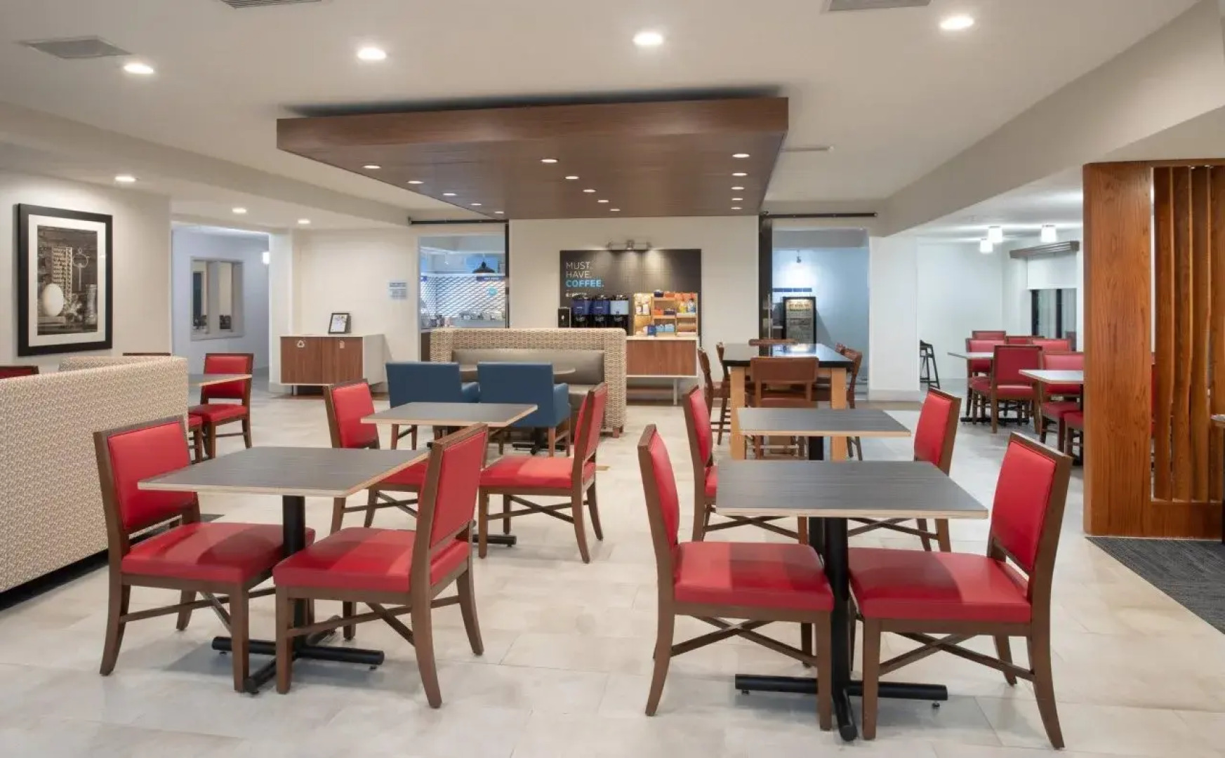 Holiday Inn Express Hotel & Suites Longmont by IHG