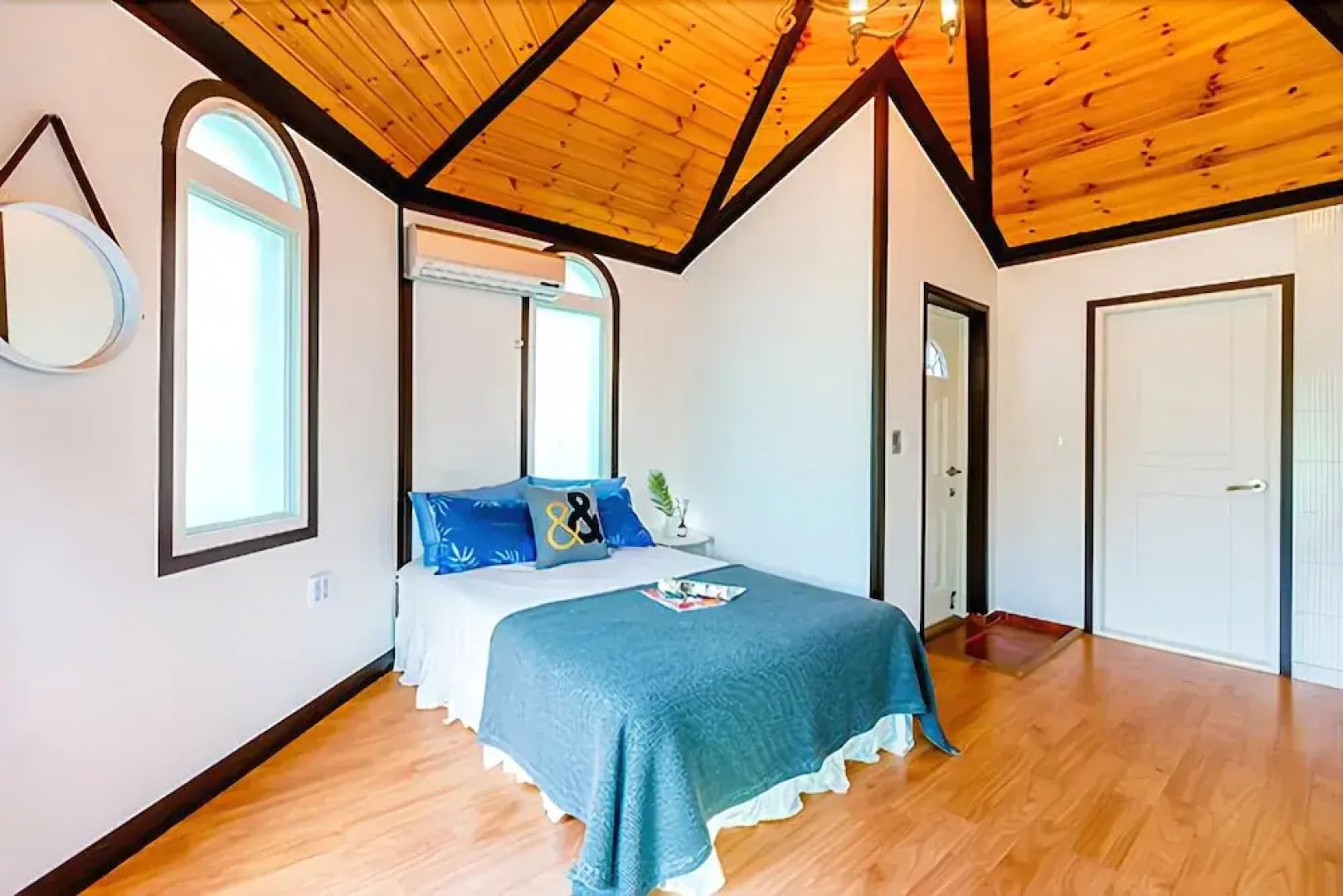 Anmyeondo Mintne Pension