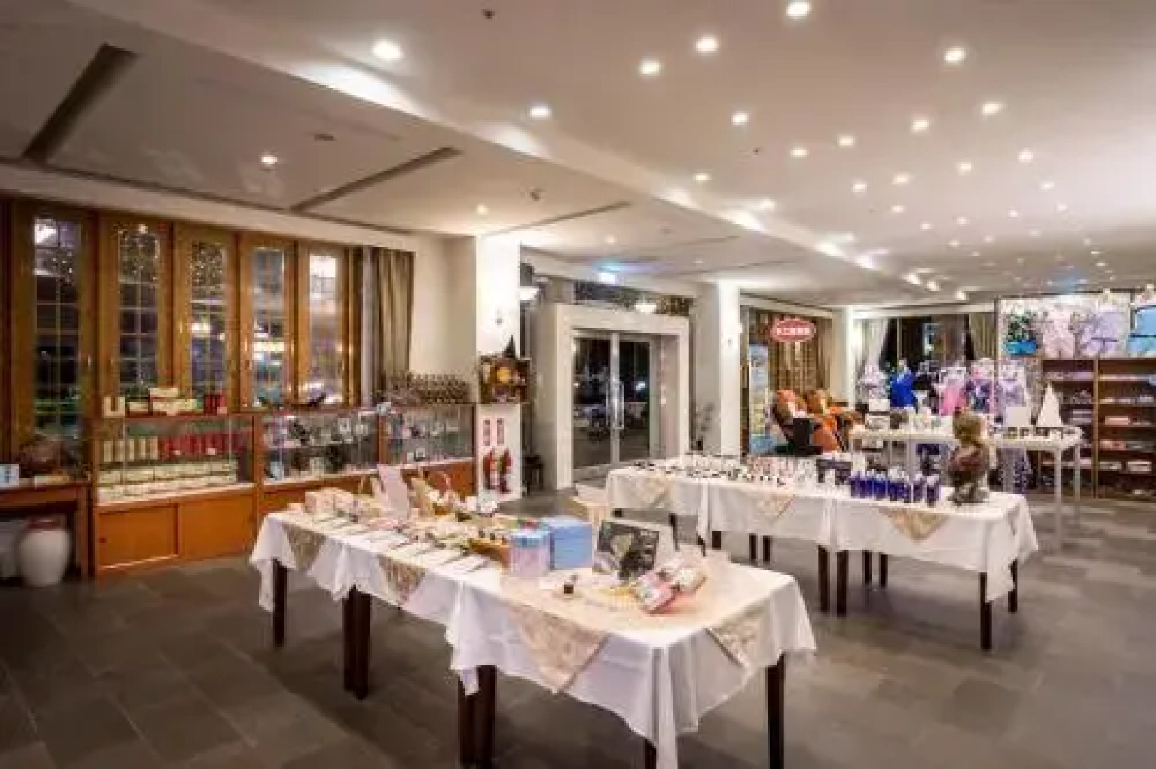 Nantou Crystal Resort