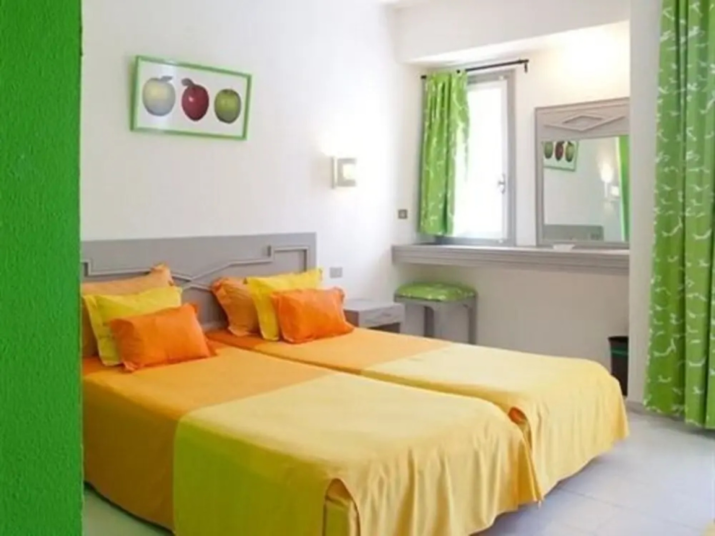 Отель Le Zenith