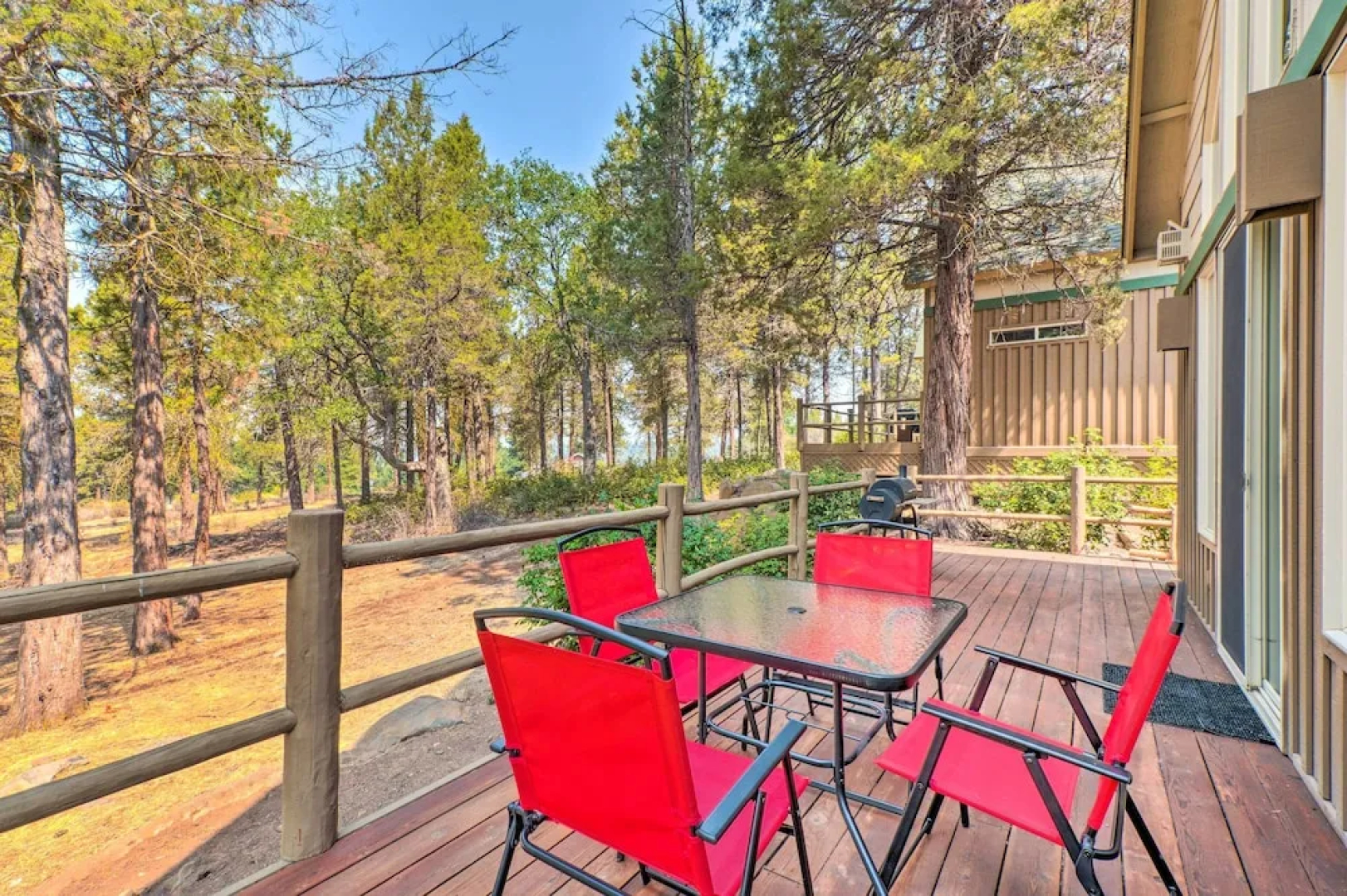 Klamath Falls Family Cottage: Hike & Explore!