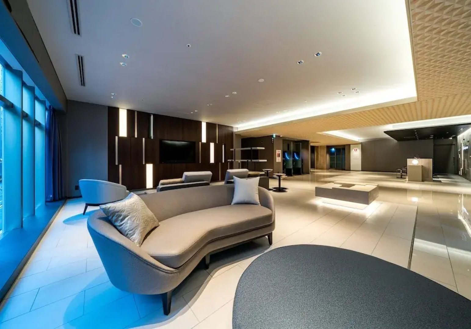 Отель Daiwa Roynet Hotel Tokyo Kyobashi PREMIER