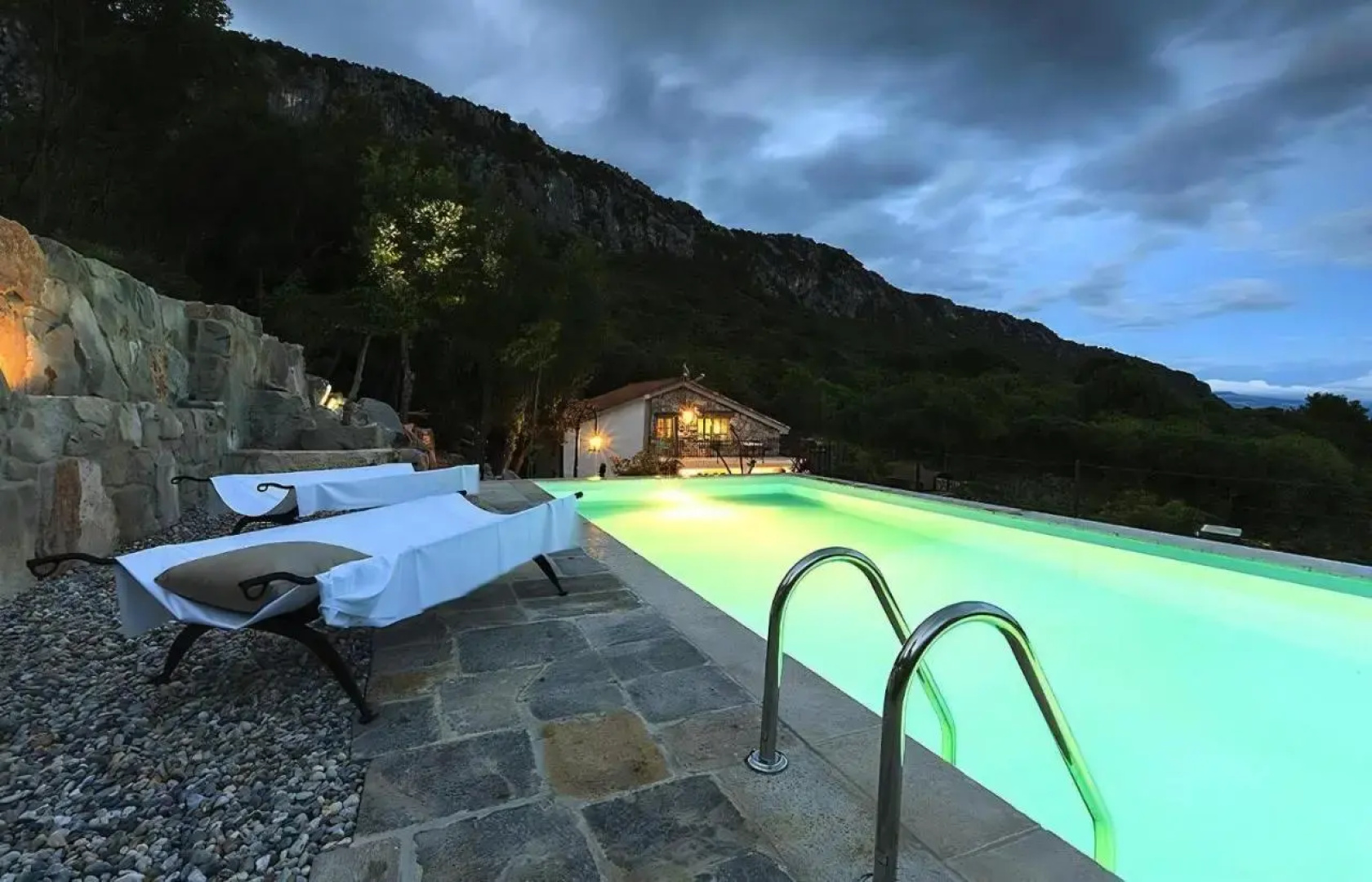 Mirabilis House