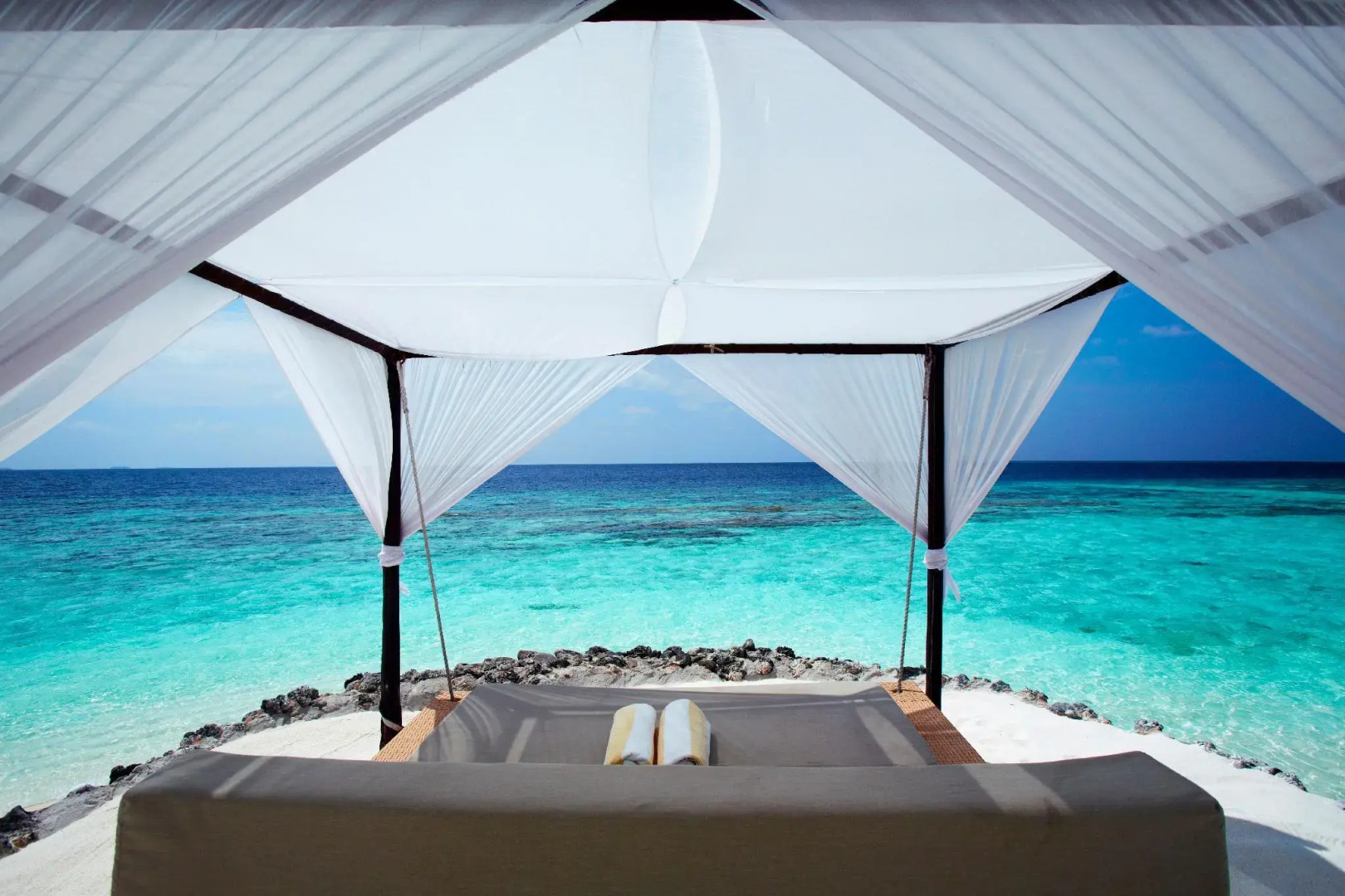 Отель Huvafen Fushi Maldives