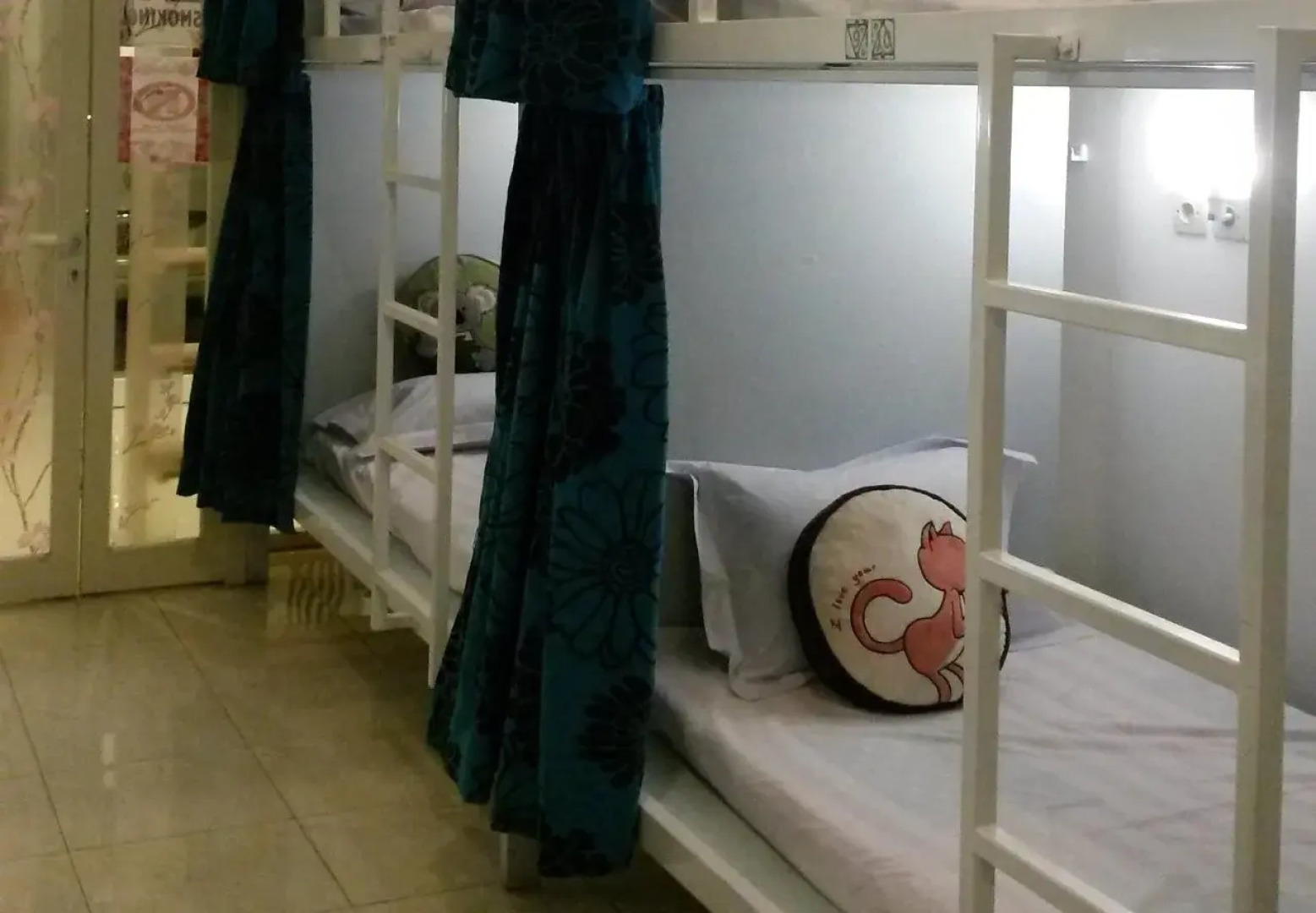 Butik Capsule Hostel