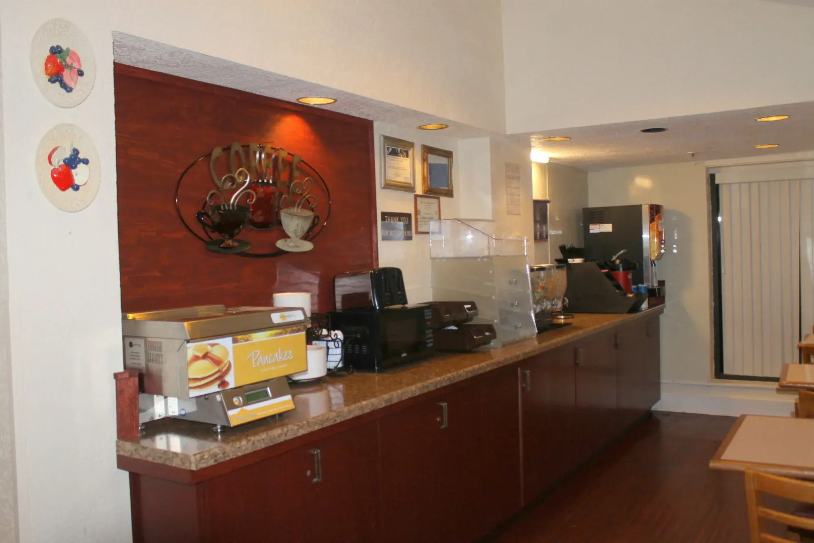 Knights Inn College Station