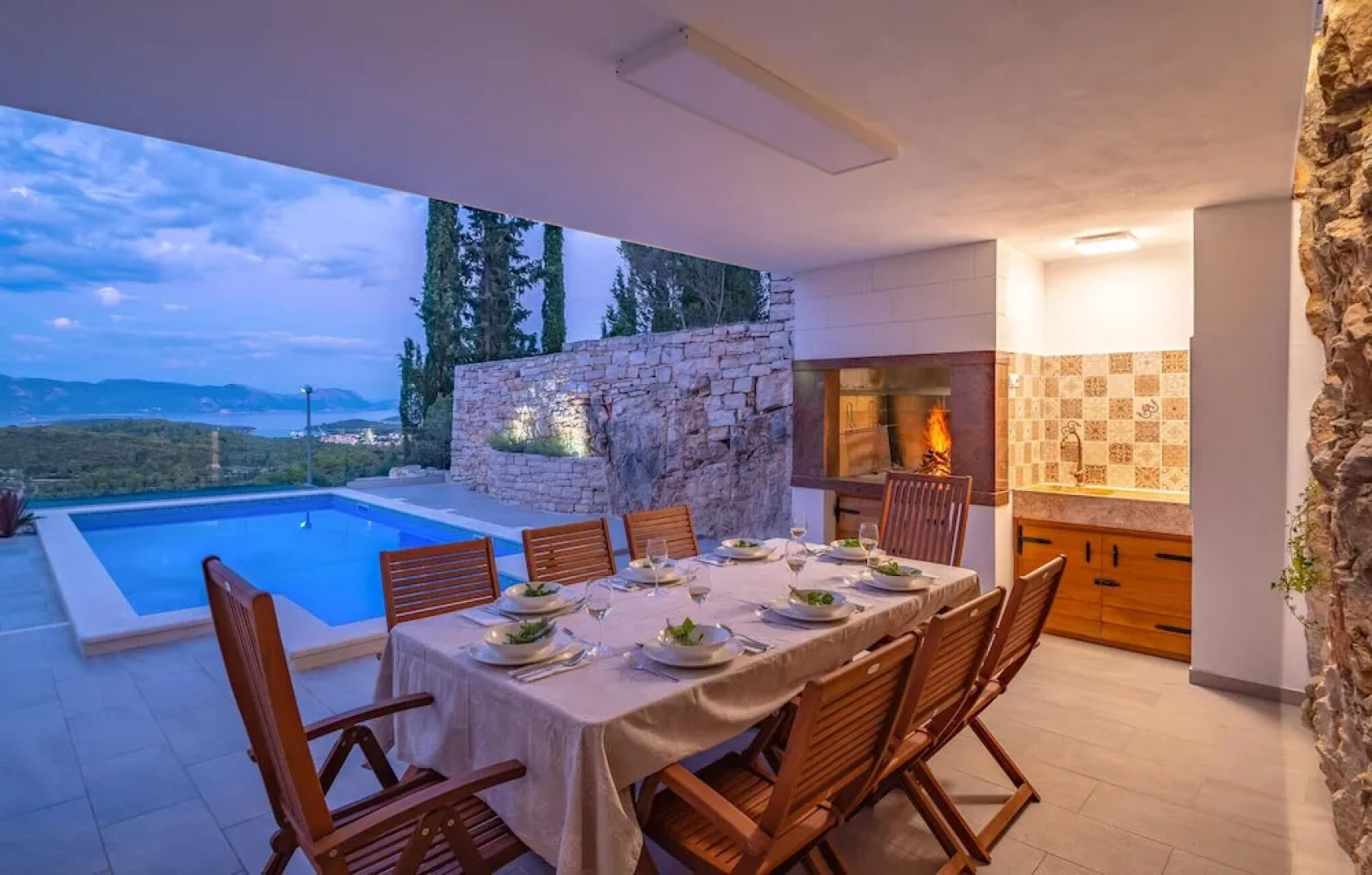 Beautiful Home in Zrnovo With 4 Bedrooms, Wifi and Outdoor Swimming Pool