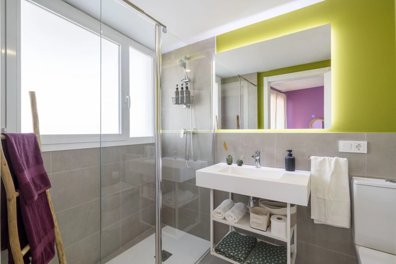 Gran Canet 2BR - Sea Views, Pools & Gym