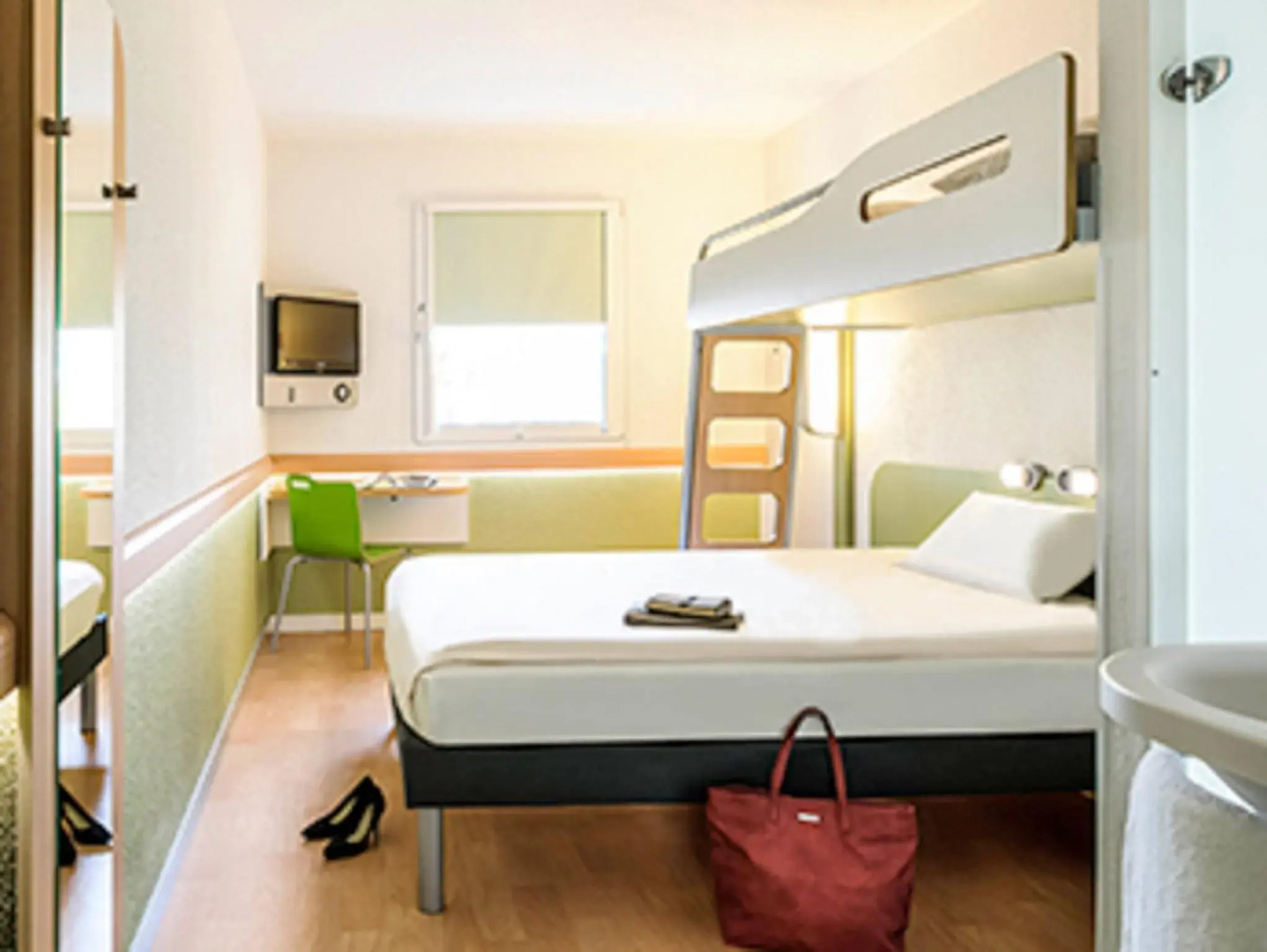 Ibis Budget Poitiers Nord Futuroscope