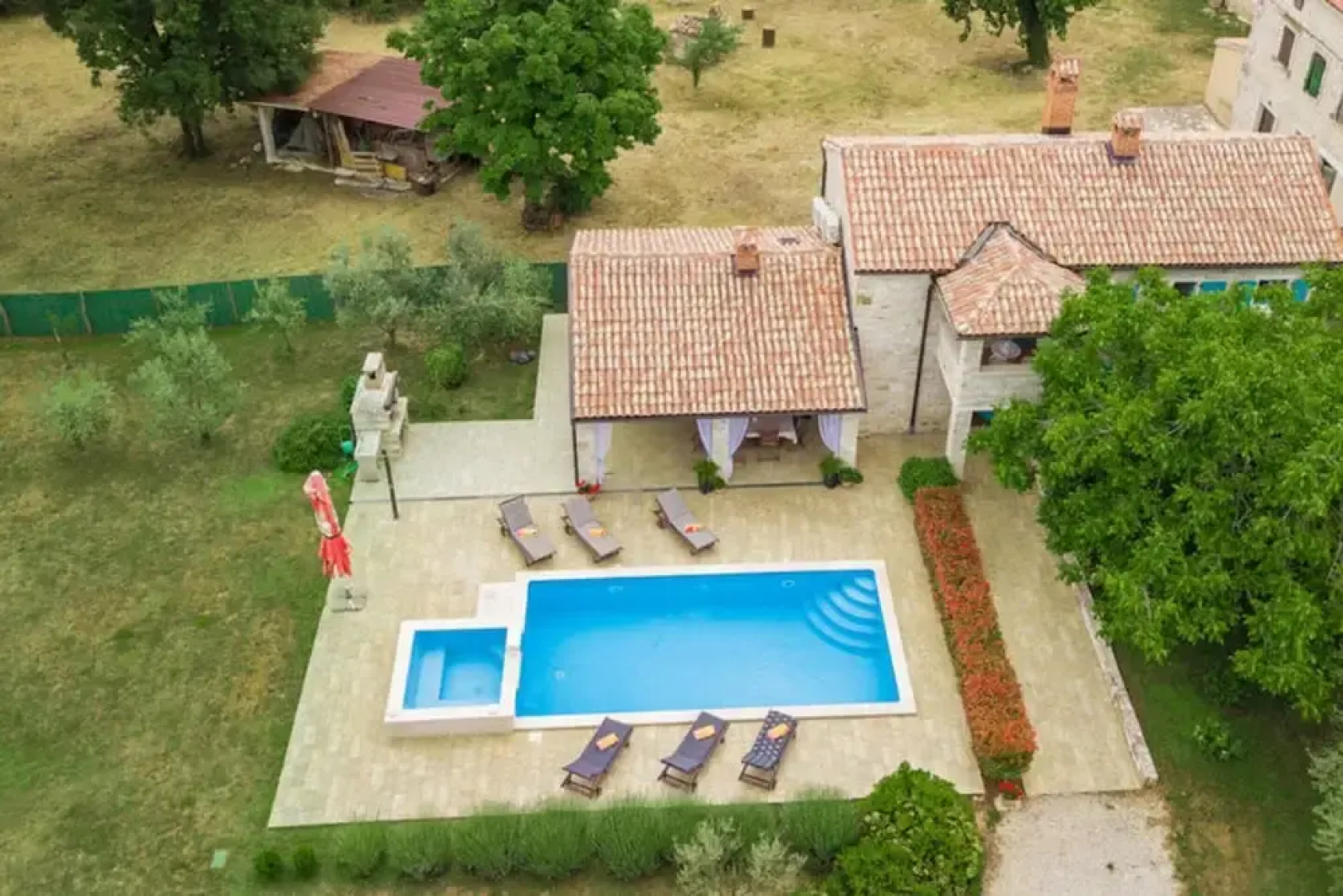 Villa in Medvidici With Pool Near Porec Beach