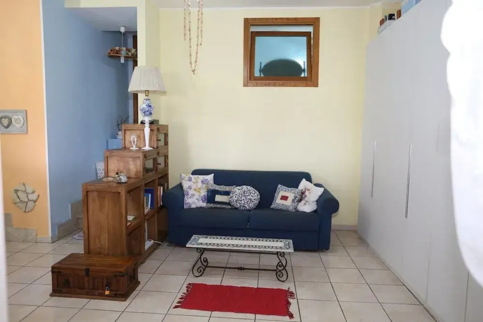 Panoramic Shabby Home