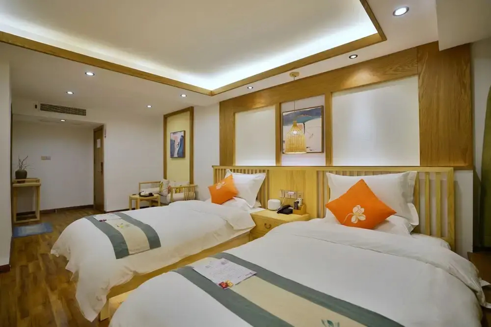 Yueju Wenlv · Yuexijiang Boutique Holiday Hotel (Leishan Xijiang Qianhu Miaozhai)