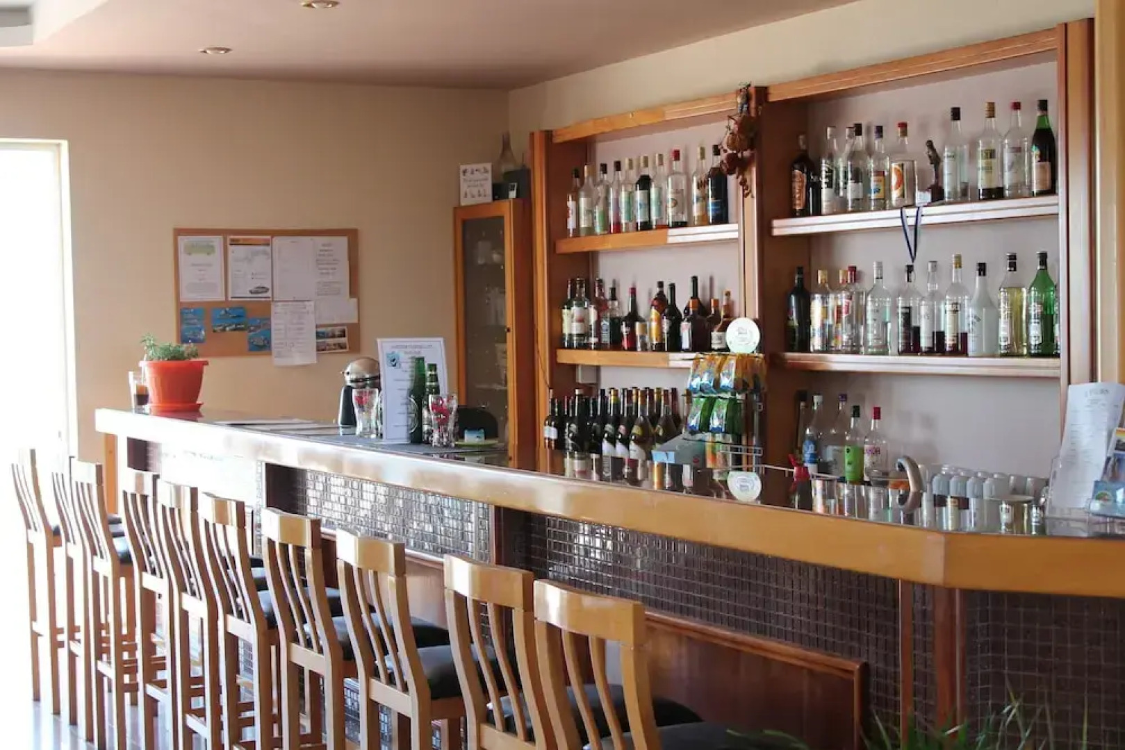 Hotel Pantheon, Kefalos