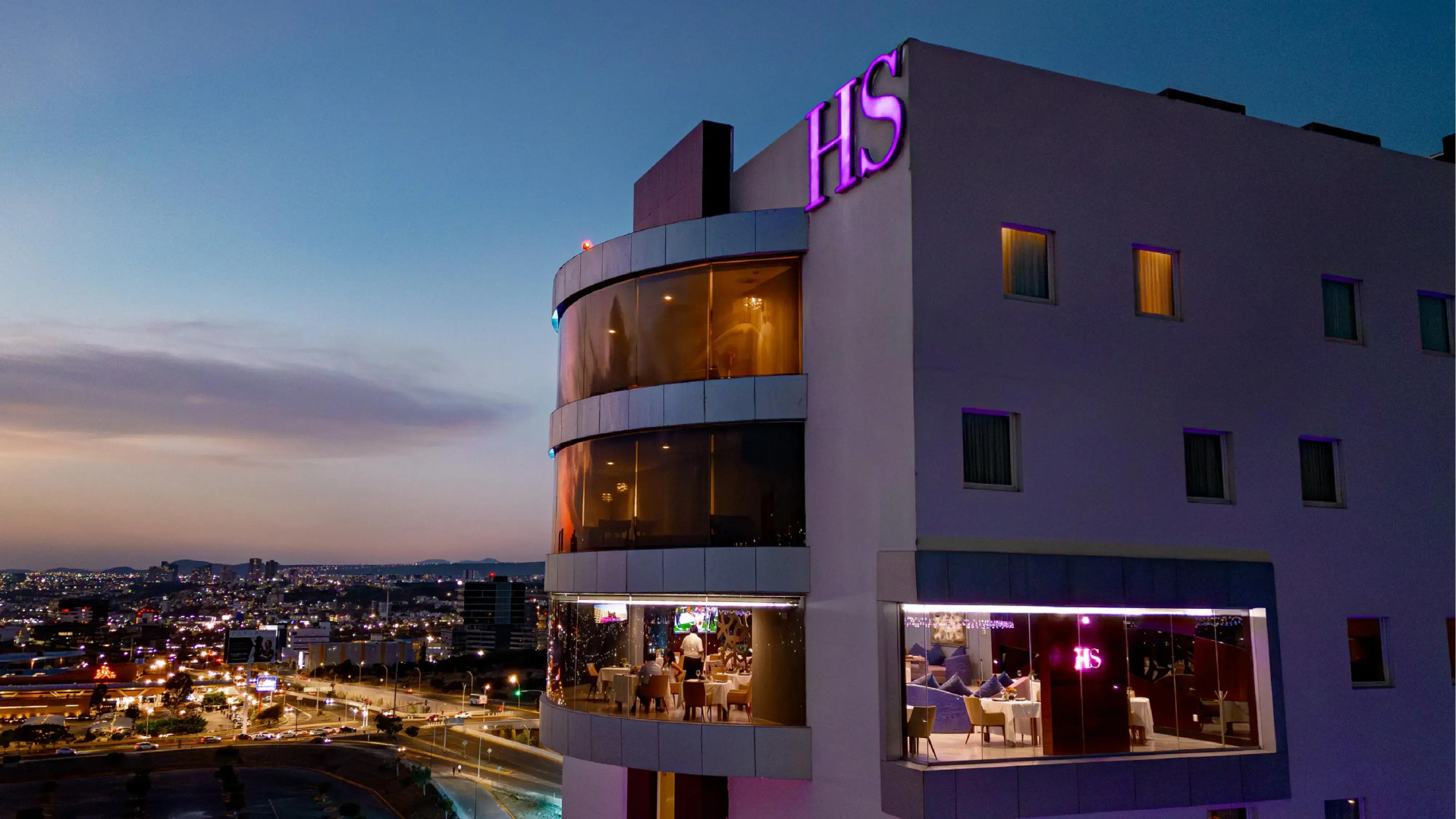 HS HOTSSON Hotel Querétaro
