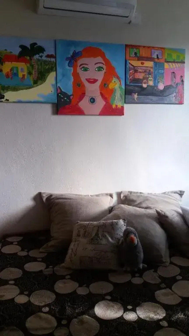 Comfy home-tropical garden & 5 min walk to beach