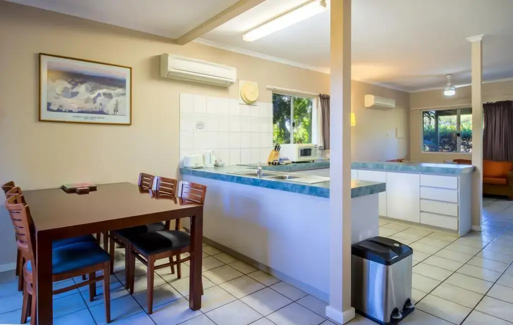 Cable Beachside Villas