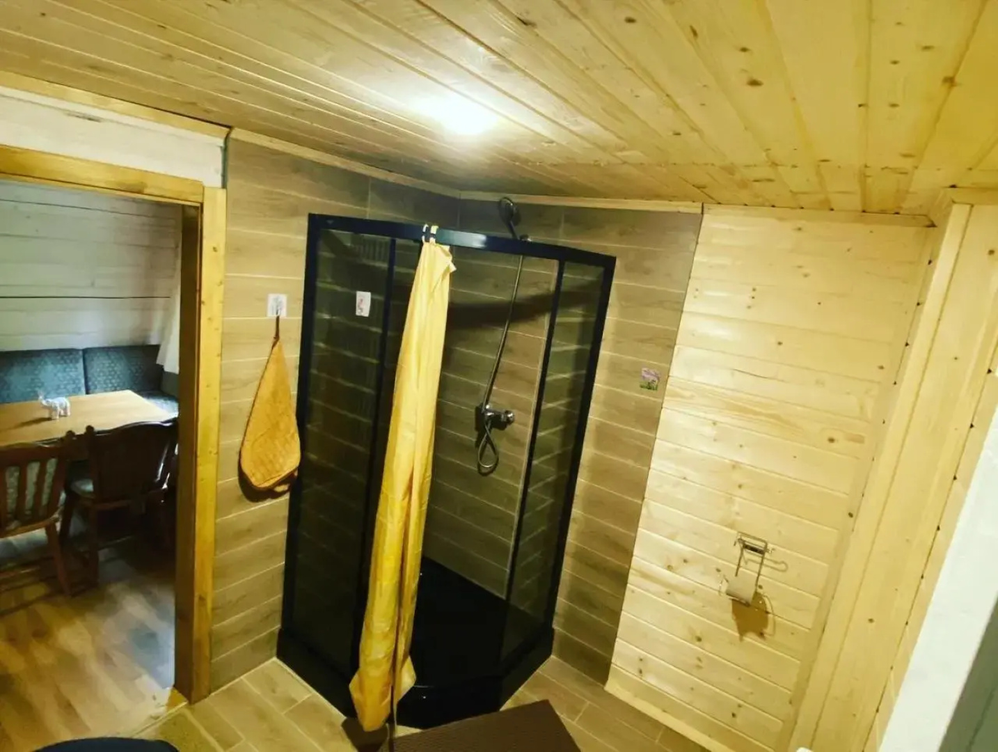 4 Mountains Hotel