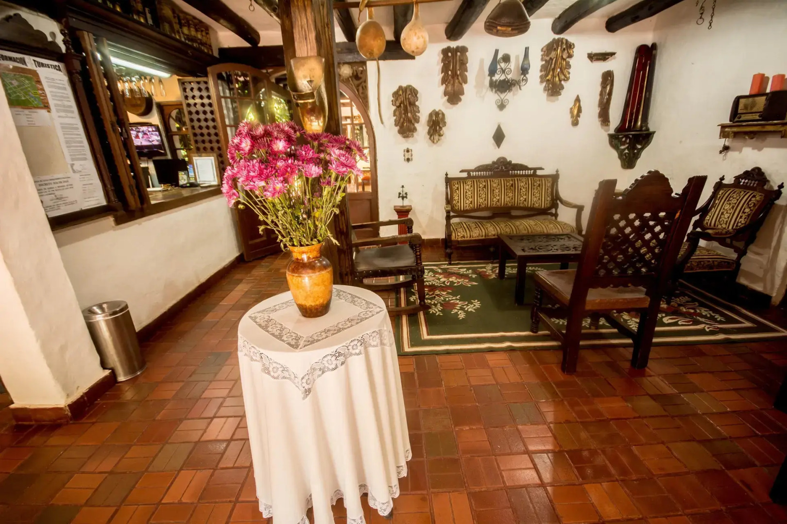 Hosteria Los Frayles