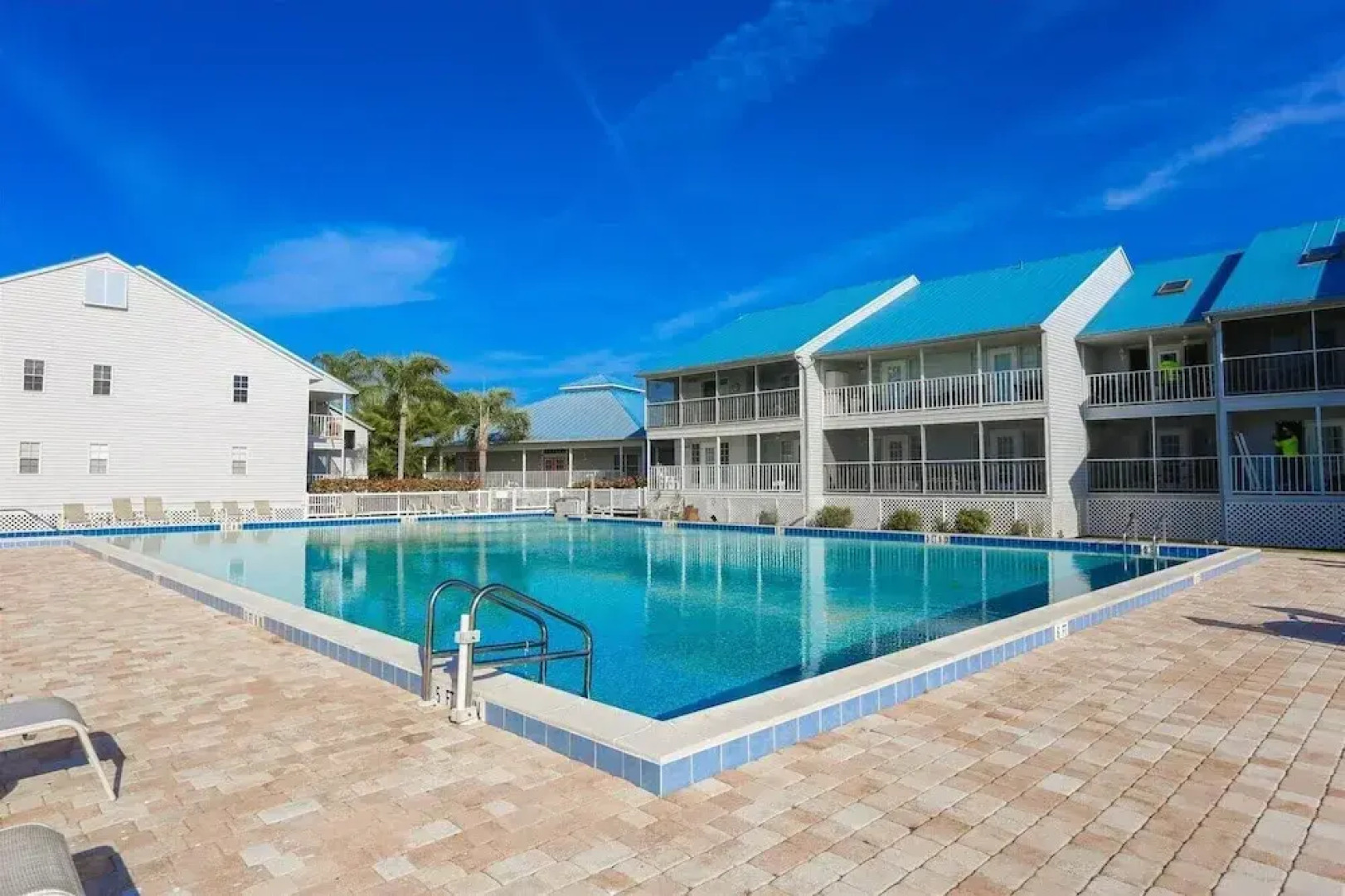 4410 Warren Avenue Unit 317