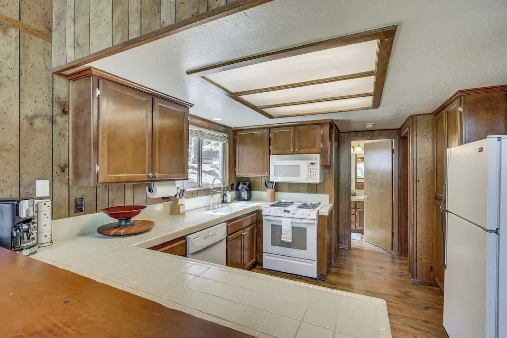 Chic Lake Arrowhead Retreat: 4 Seasons of Fun!