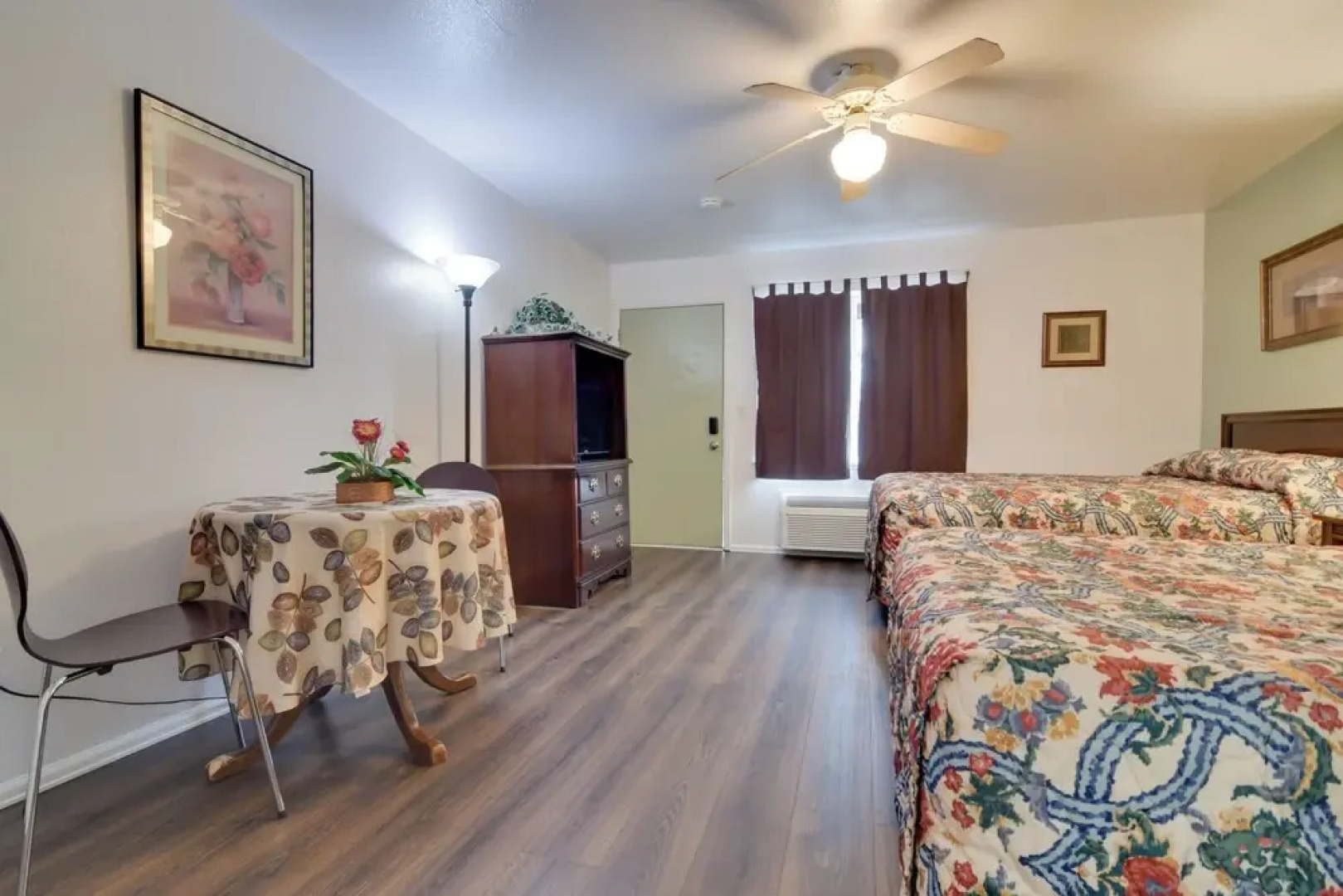 Loveland Vacation Rental: Pets Welcome