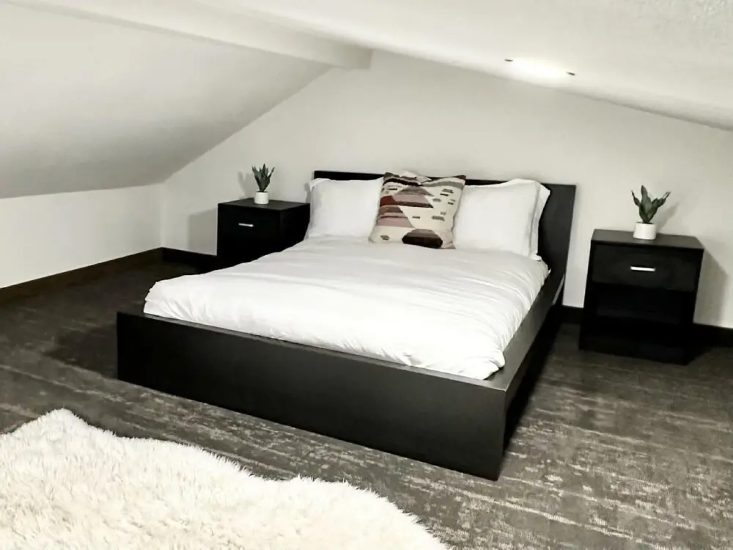 Charming Coastal 4BR Home Near Columbia River