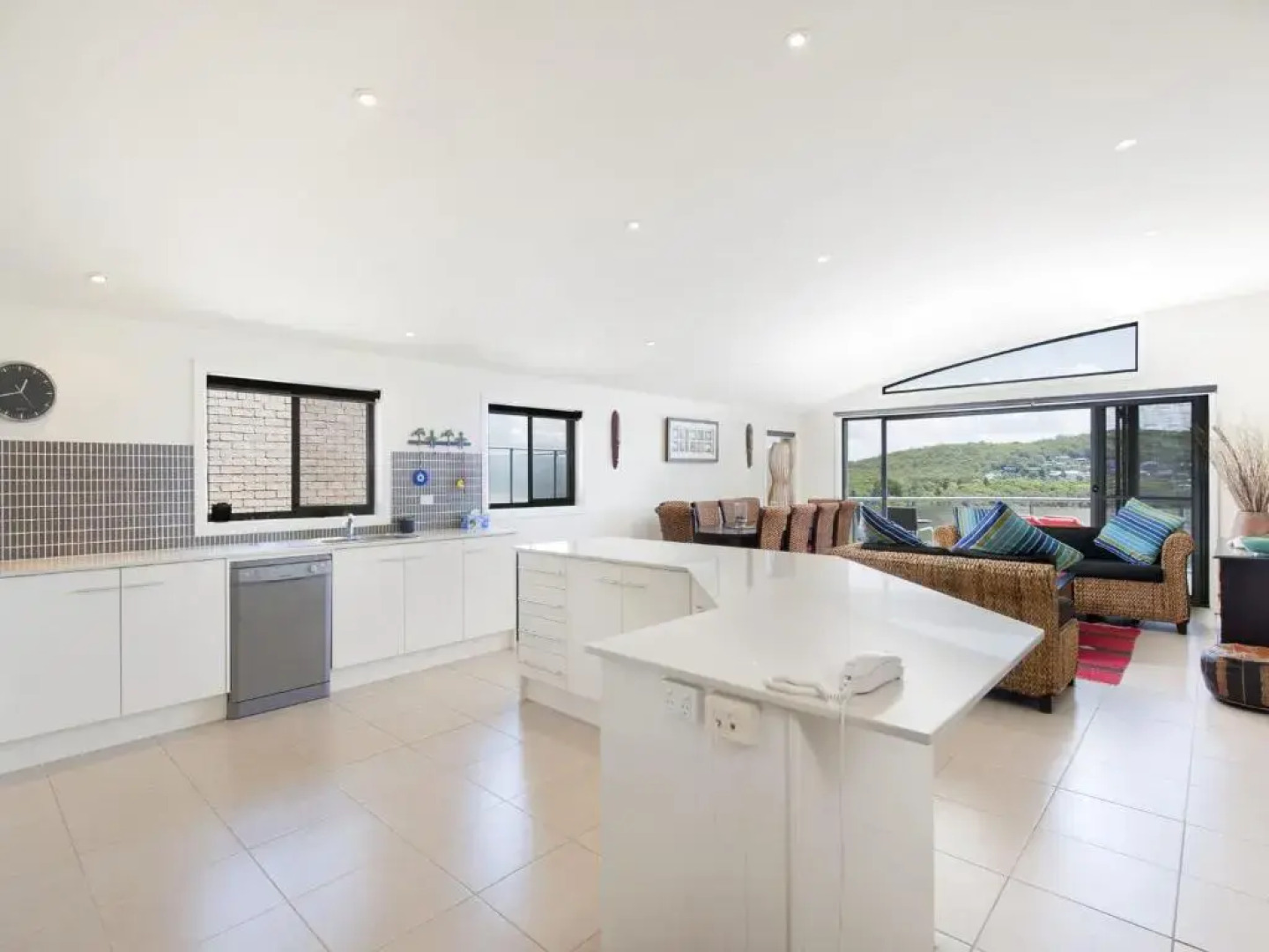 Fingal Surf and Sand, Pacific Drive, 14A