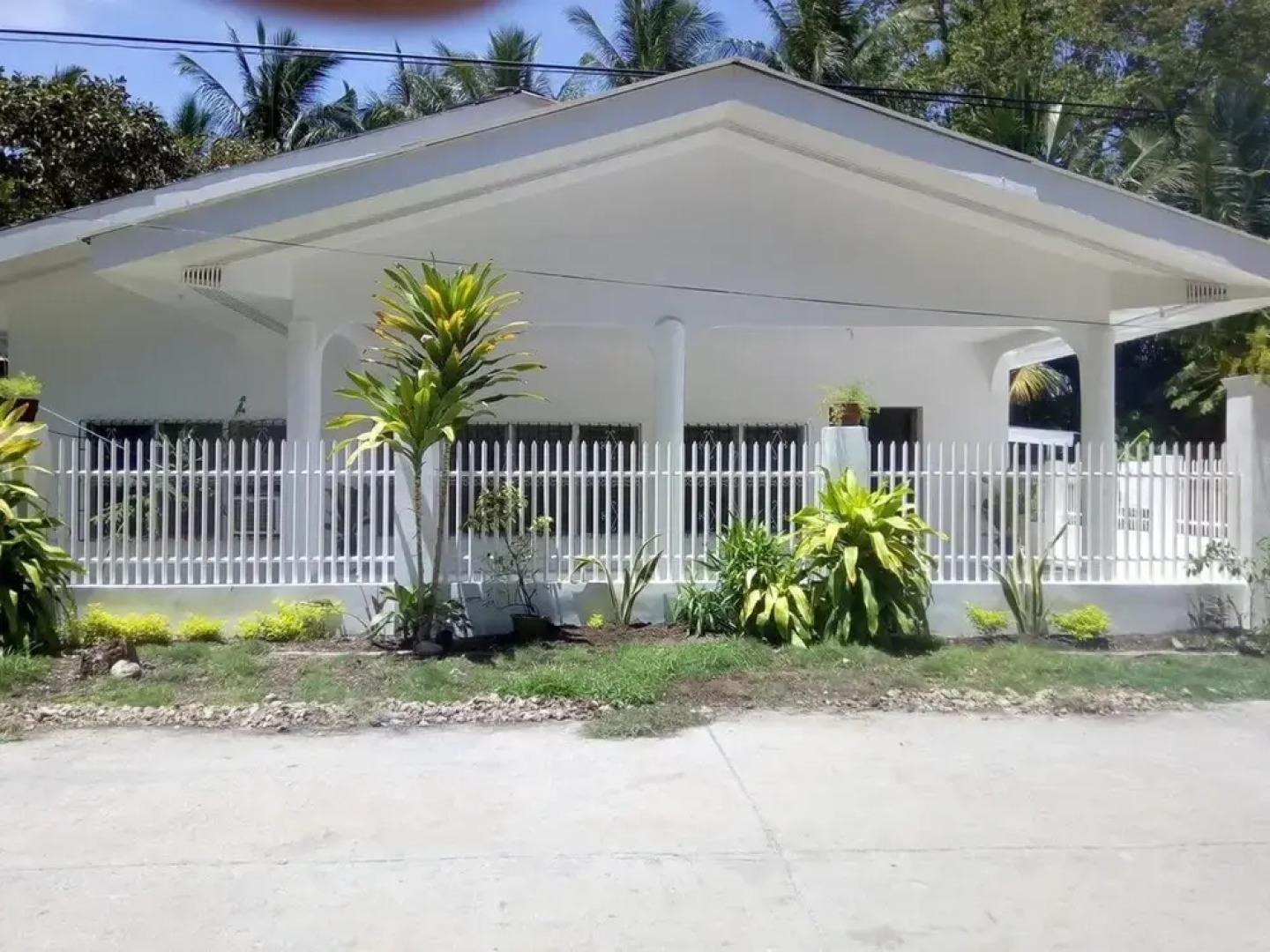 Luna Oslob Extension House