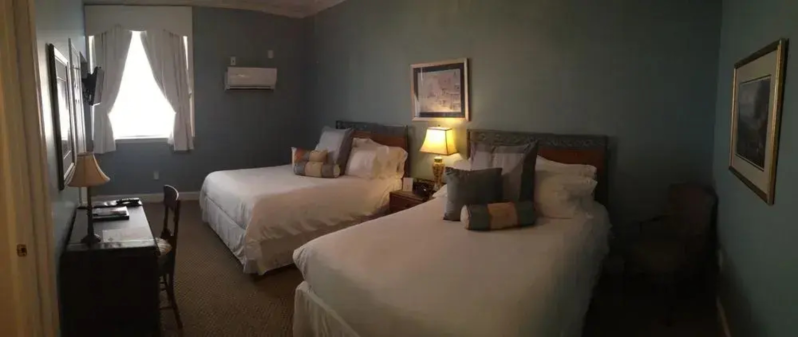 The Clarendon Inn