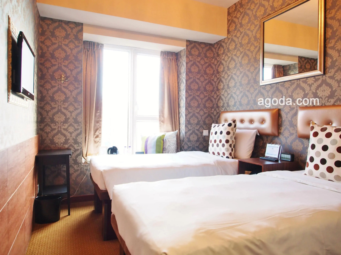 Ramada Grand Tsim Sha Tsui (Former Ramada Hong Kong Grand Tsim Sha Tsui)