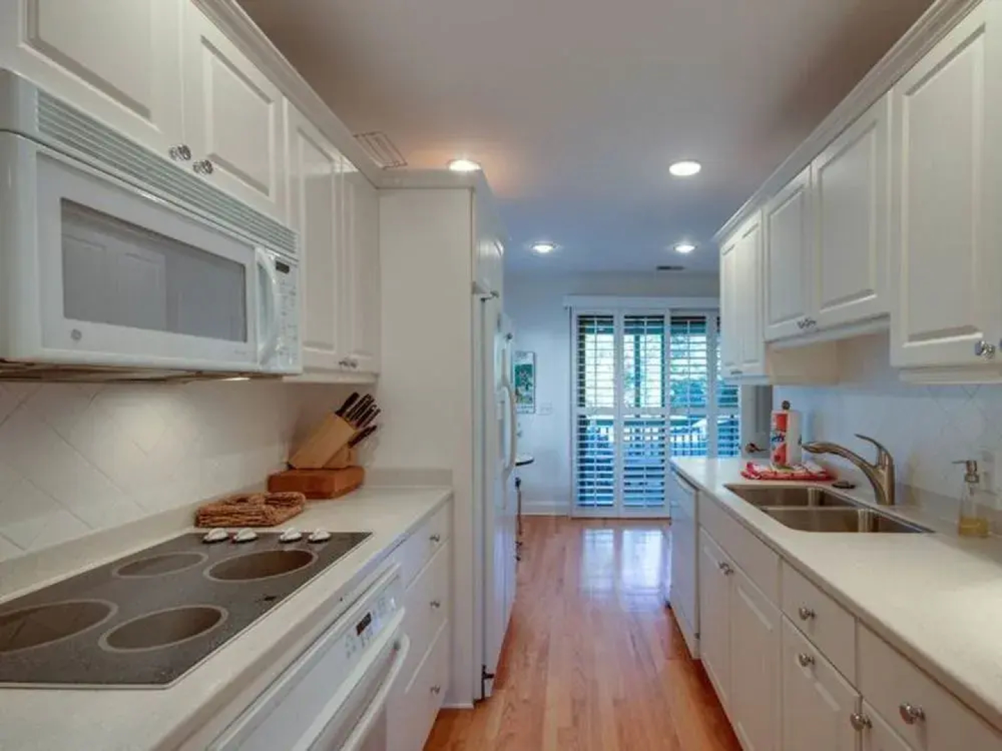 Deer Point Villas 1518 by RedAwning