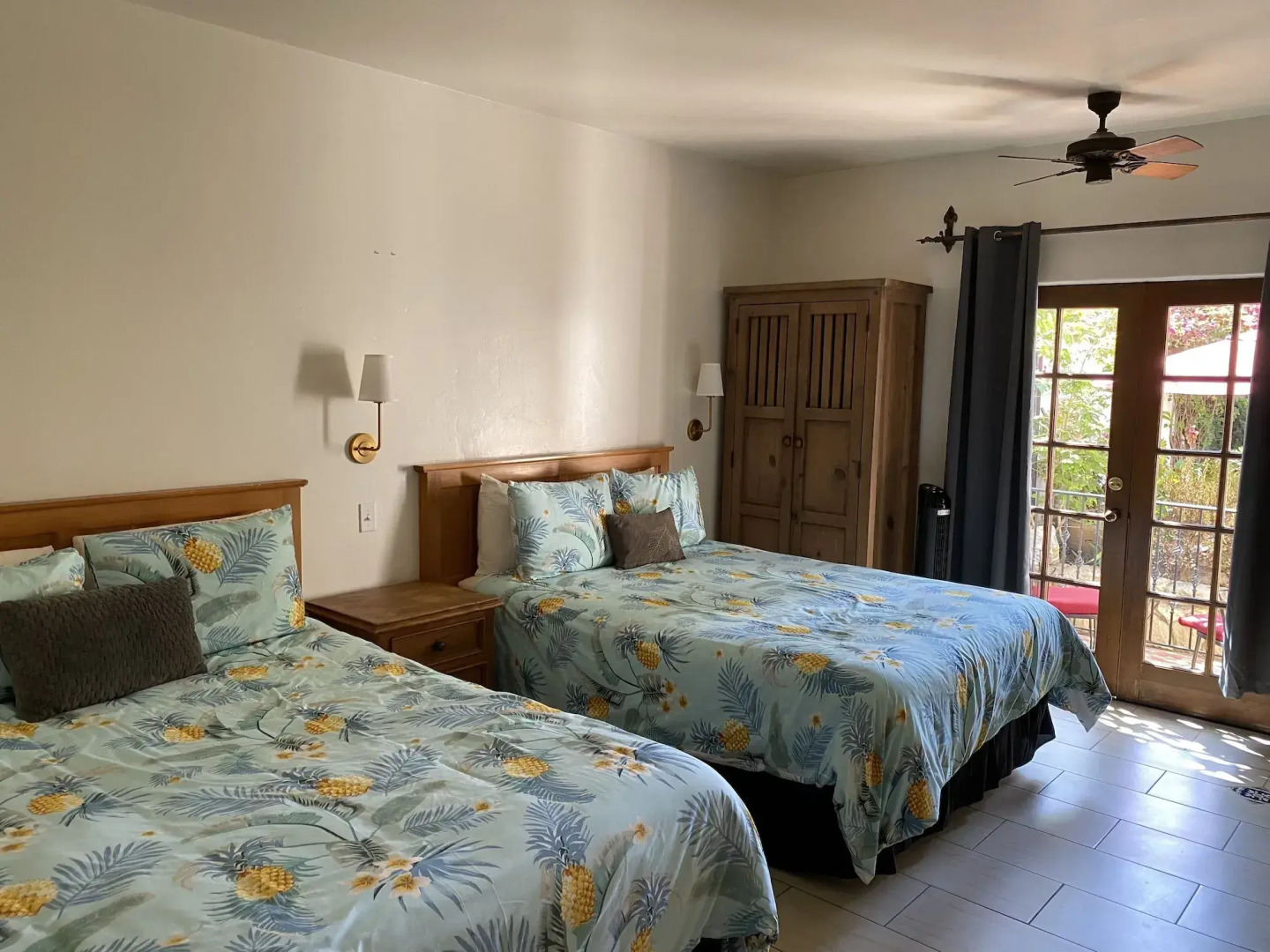 Villa Rosa Inn