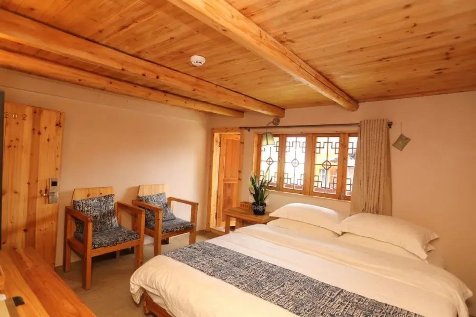 JOMO Inn Liping Branch