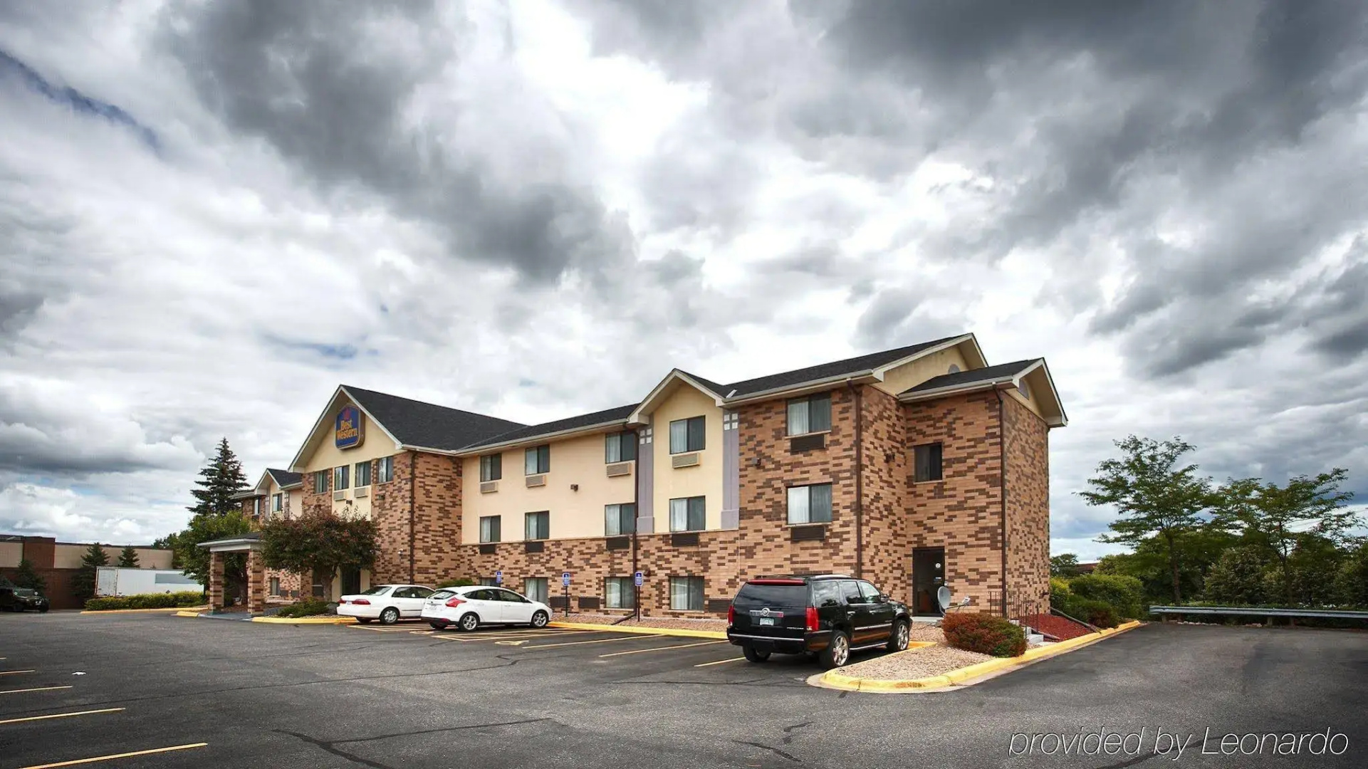 Spark by Hilton Eden Prairie