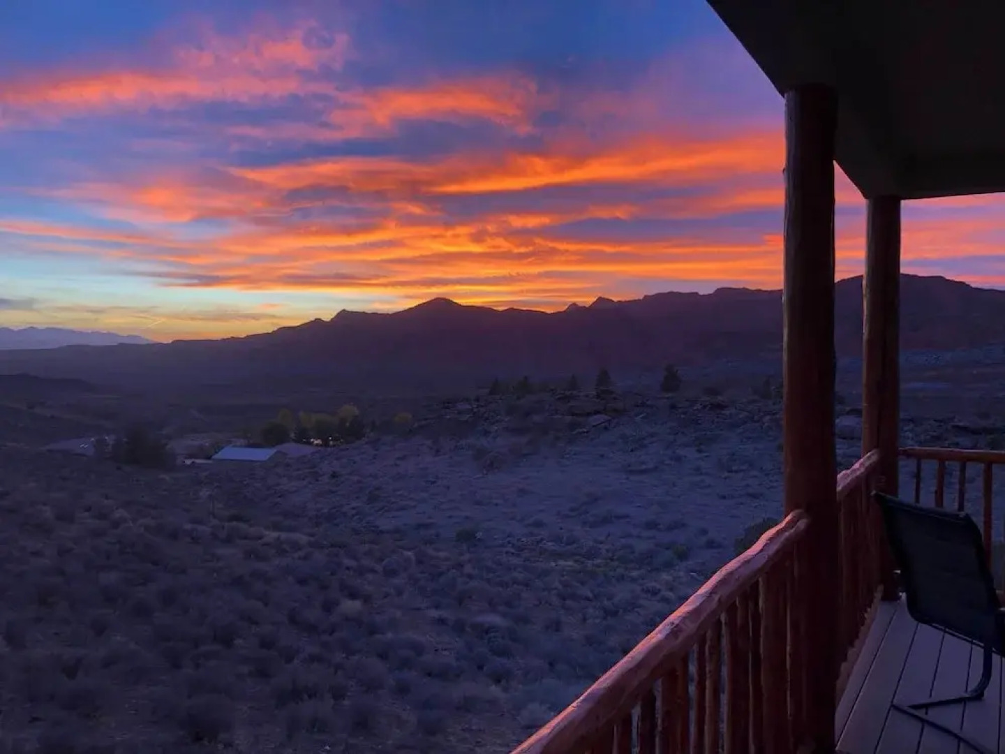 Stunning Adobe Home Overlooking Silver Reef