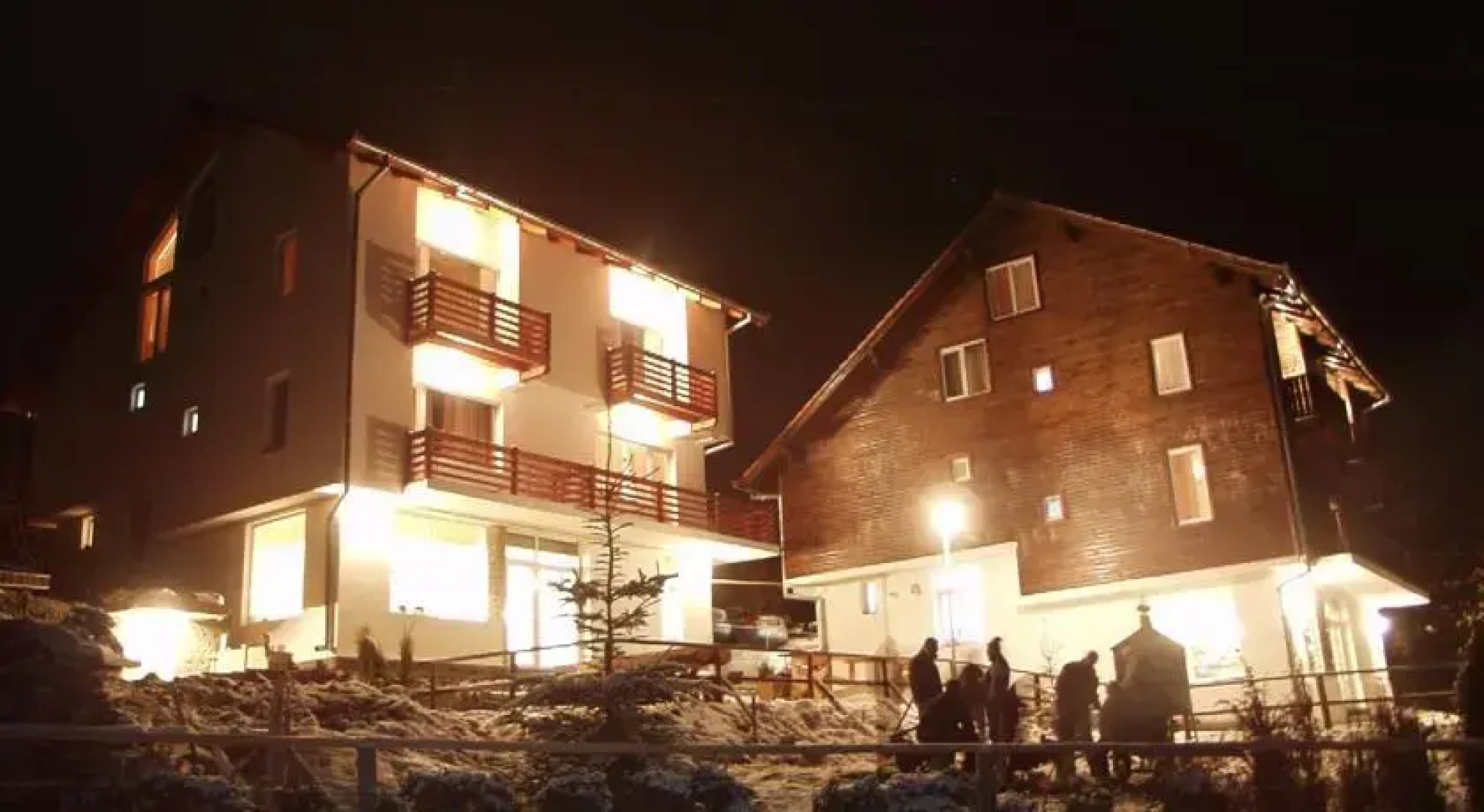 Complex Panoramic Holiday Predeal