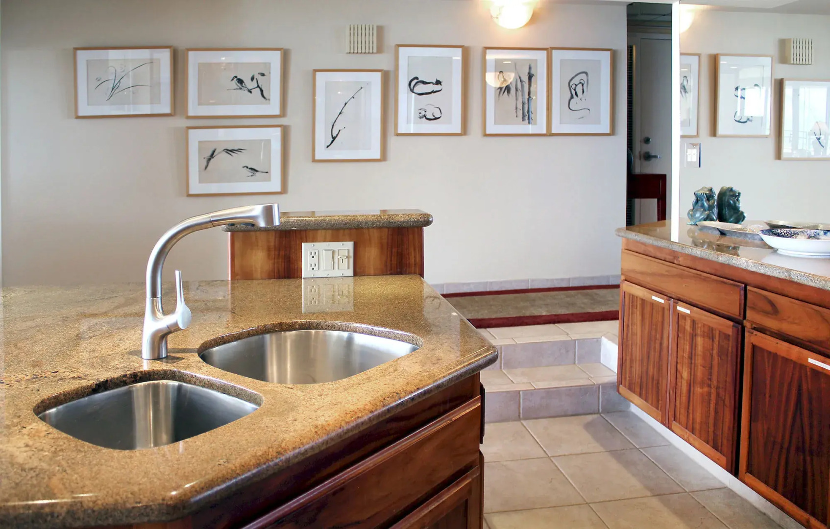 Polo Beach Club Vacation Rentals - APlus Resorts