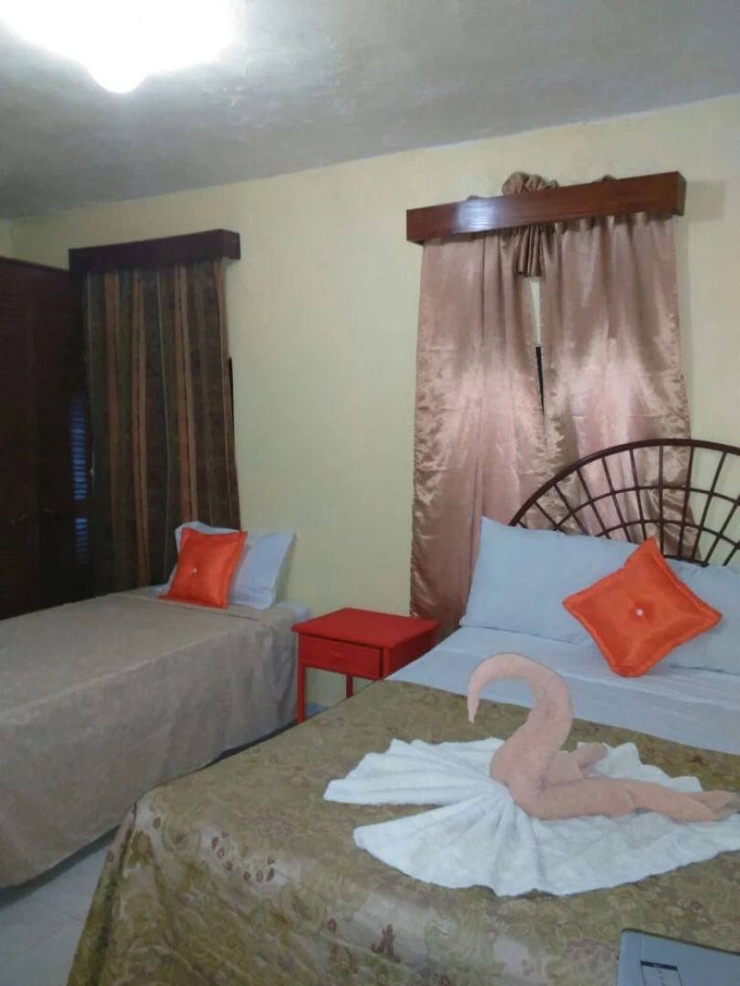 Gusto Tropical Hotel