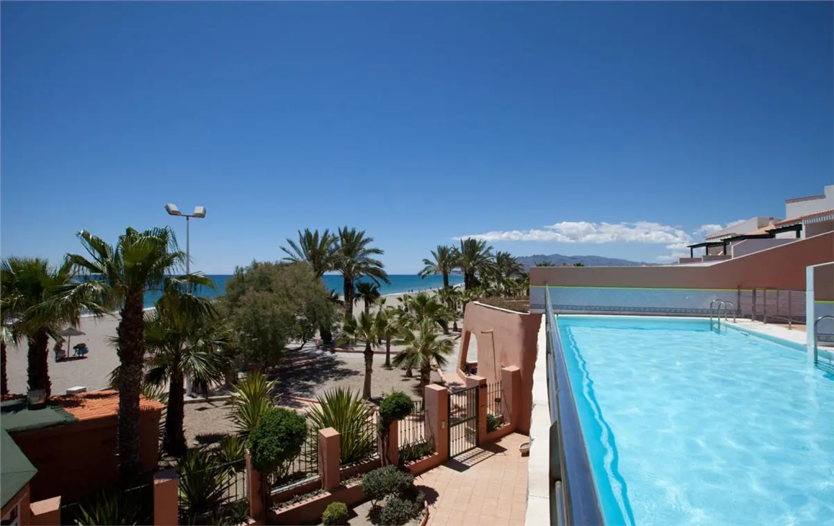 Playavera Hotel - Naturist Friendly