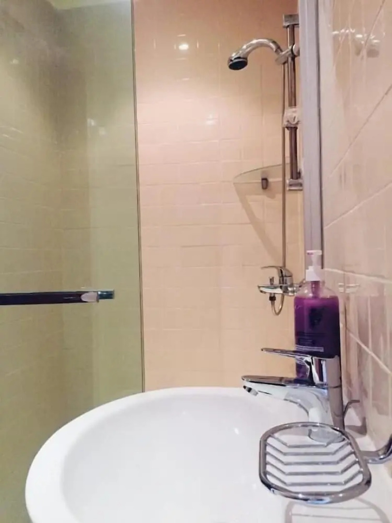 Bollywood Beach Hostel