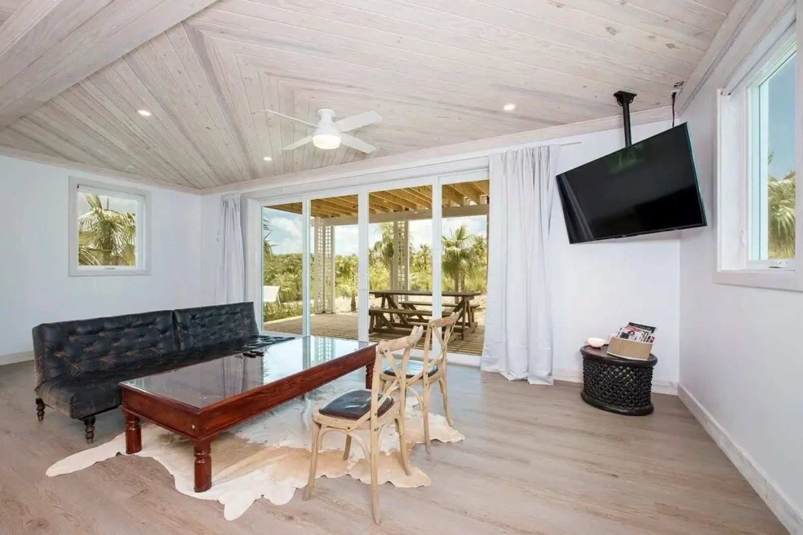 See Sea 2 Bedroom Home