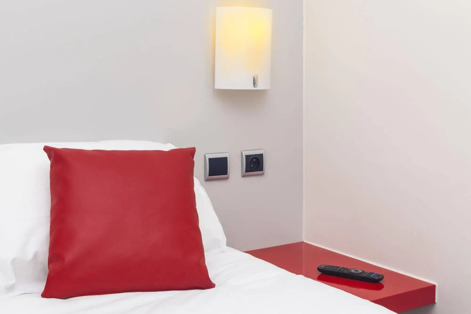 Initial by Balladins St Quentin/Gauchy