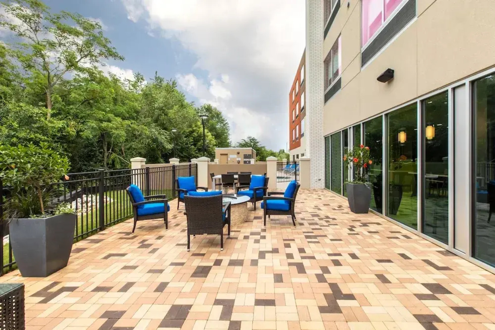 Holiday Inn Express & Suites Greenville S- Piedmont, an IHG Hotel